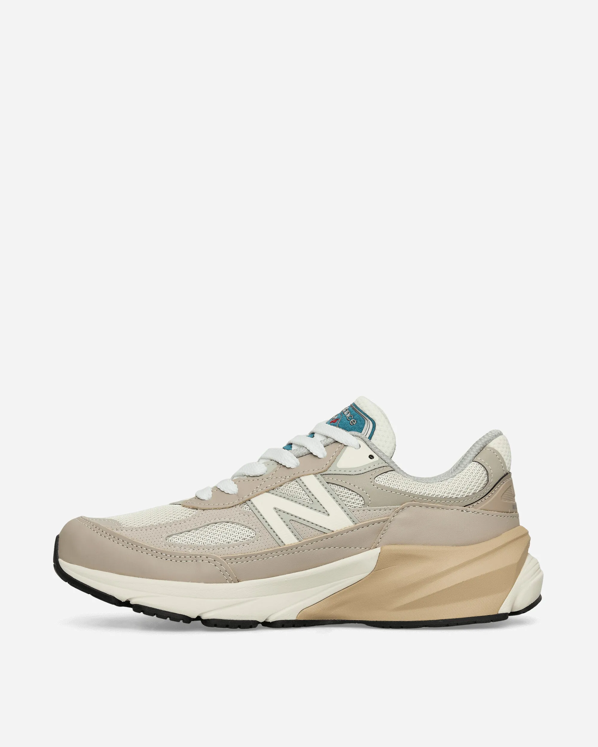 Made in USA 990v6 Sneakers Light Mushroom / Moonrock Breathable Use