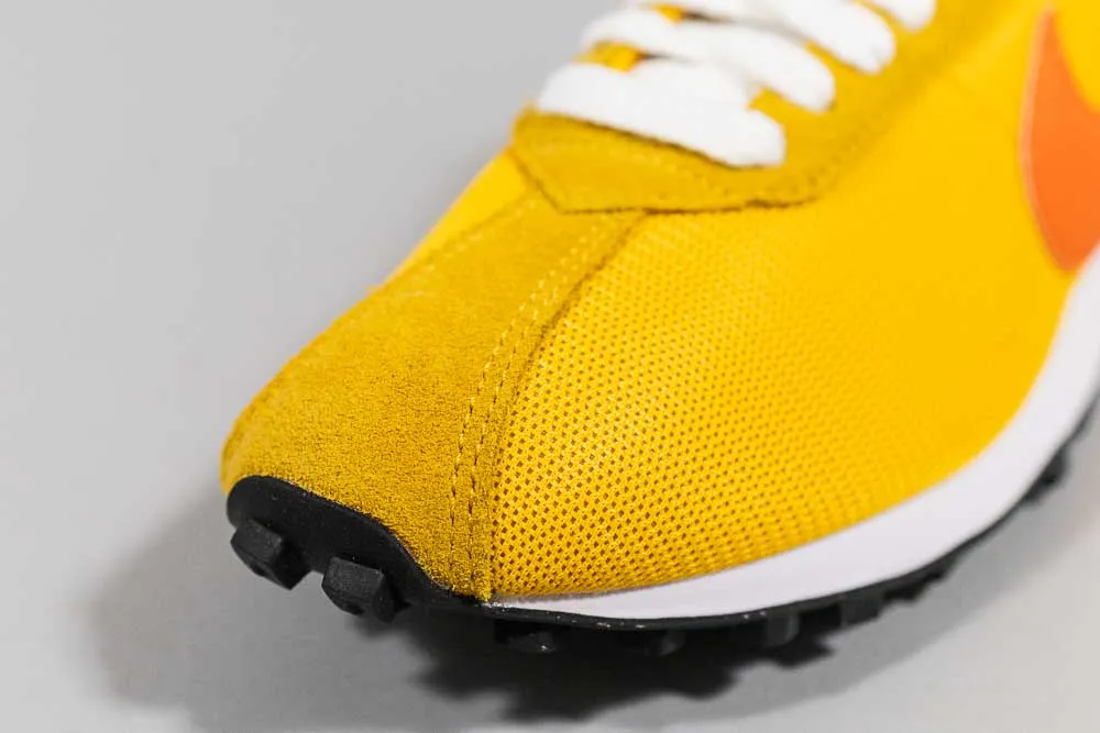 Nike LD-1000 SP 'University Gold and Safety Orange' Simple Match Natural Stride