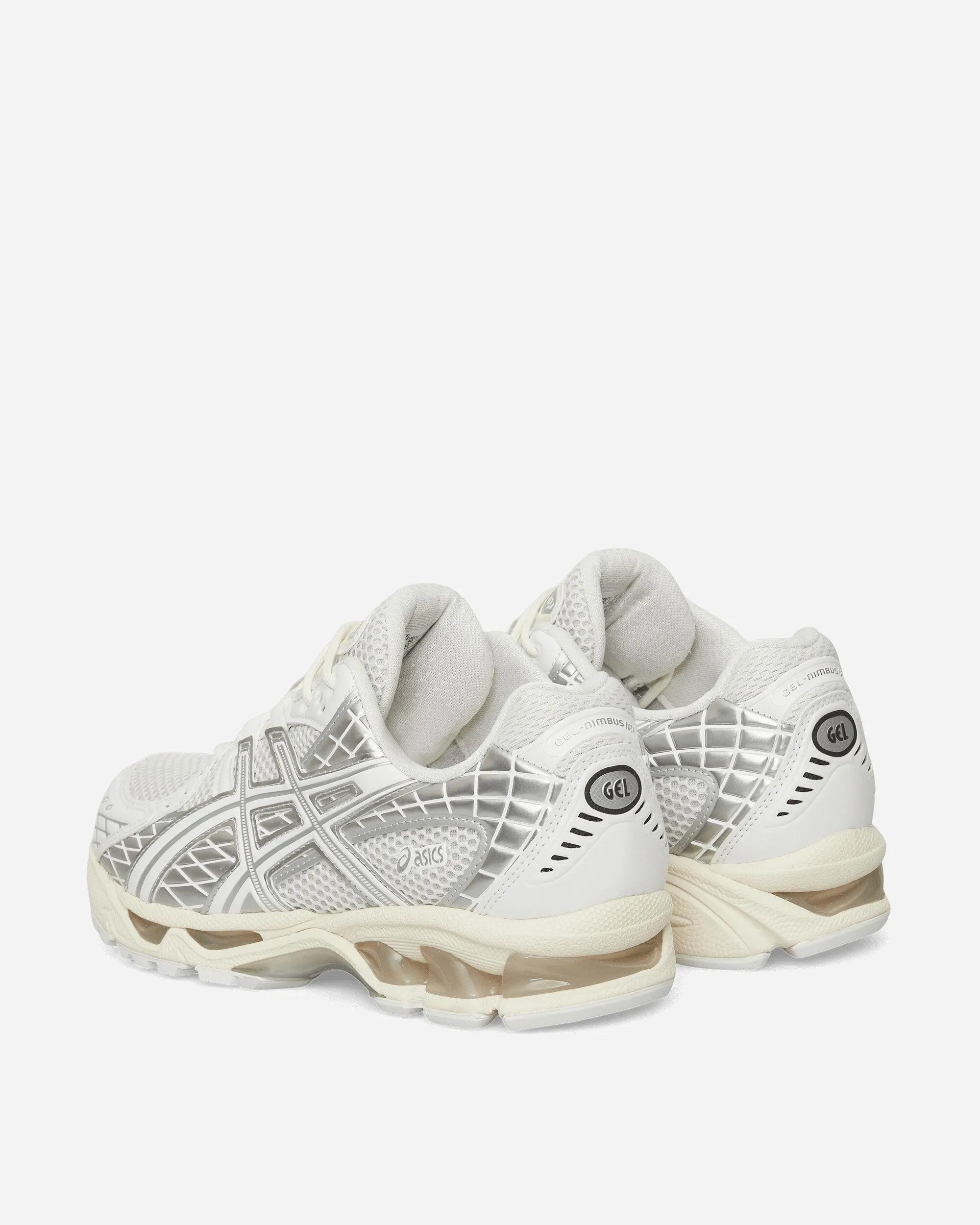 GEL-Nimbus 10.1 Sneakers White / Pure Silver Layered silhouette