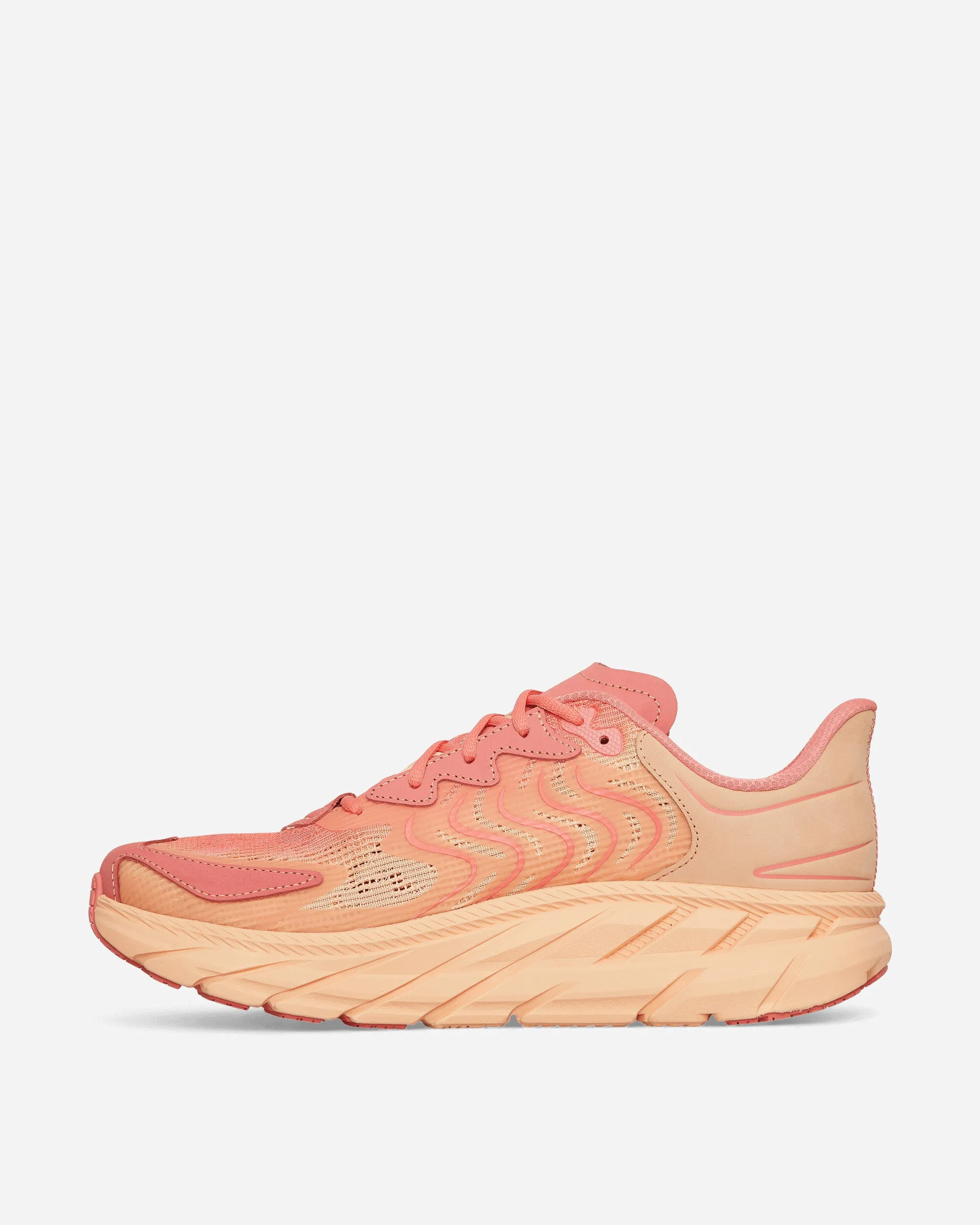 Trendy Performance Vibrant Bloom Clifton LS Sneakers Cantaloupe / Electric Coral