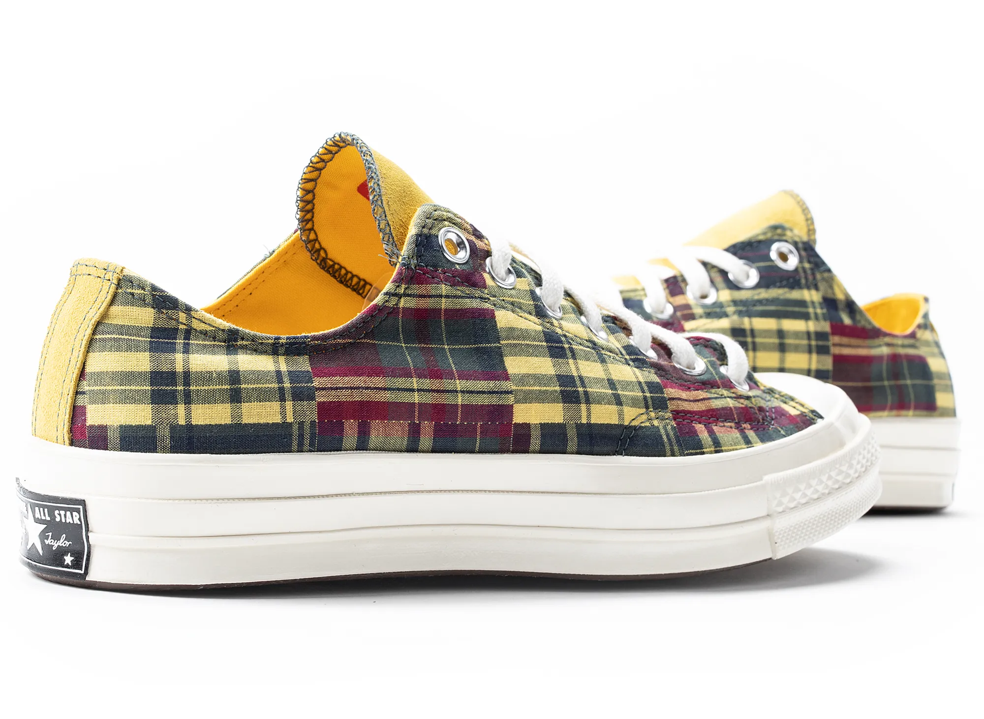 Multi-functional breathability Ultimate Ease Converse Chuck 70 Ox