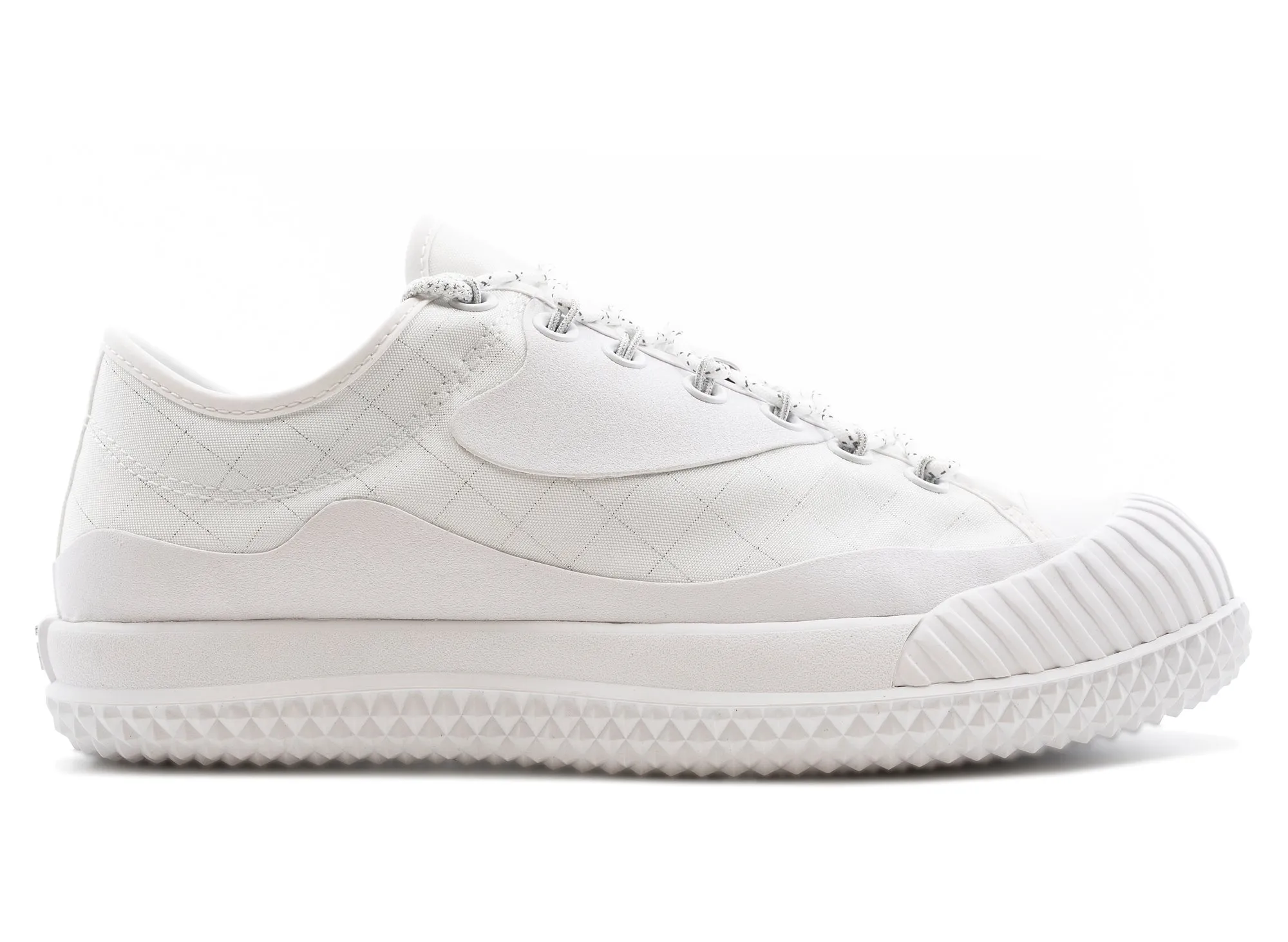 cyclists' efficiency Converse x Slam Jam Bosey MC Ox in White