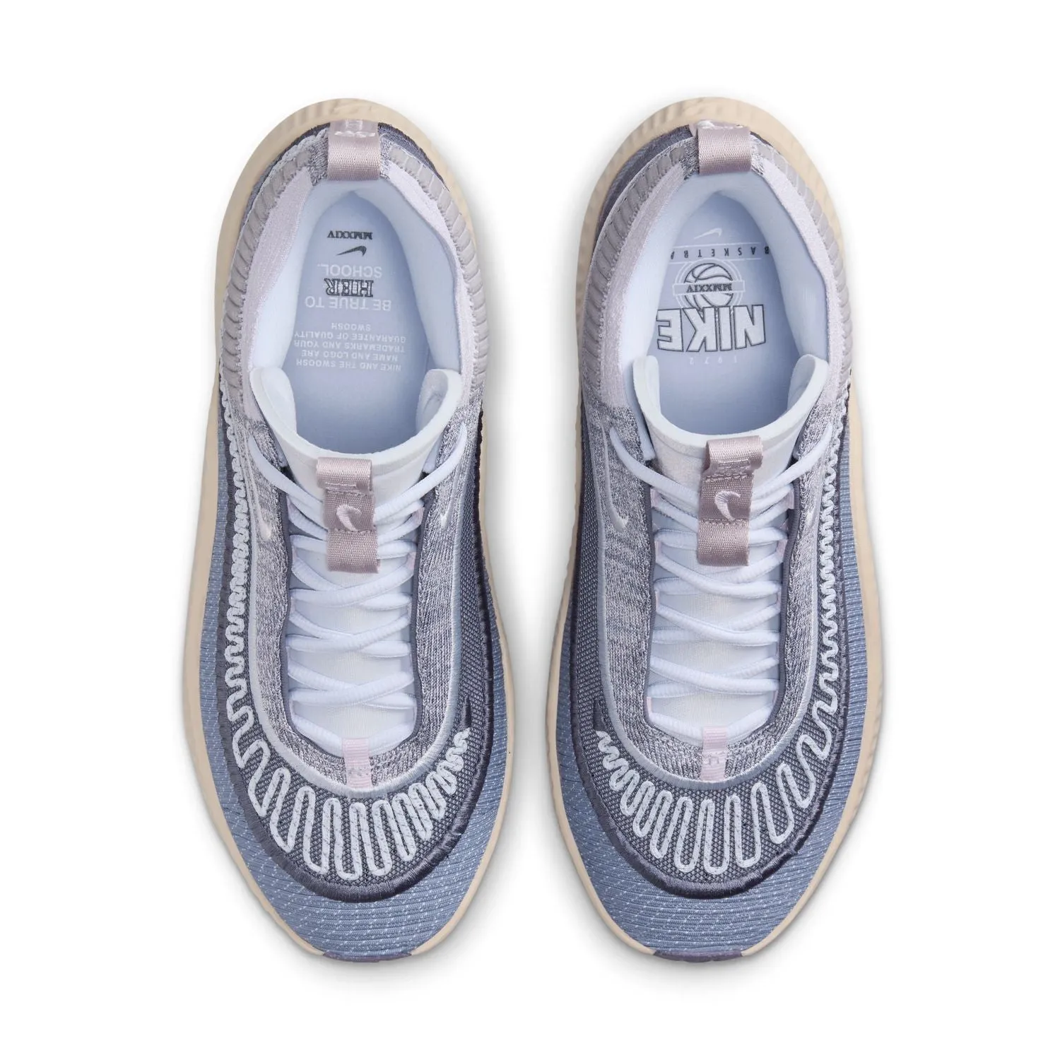Streamlined silhouette Sophisticated Look Cosmic Unity 3 'Football Grey'