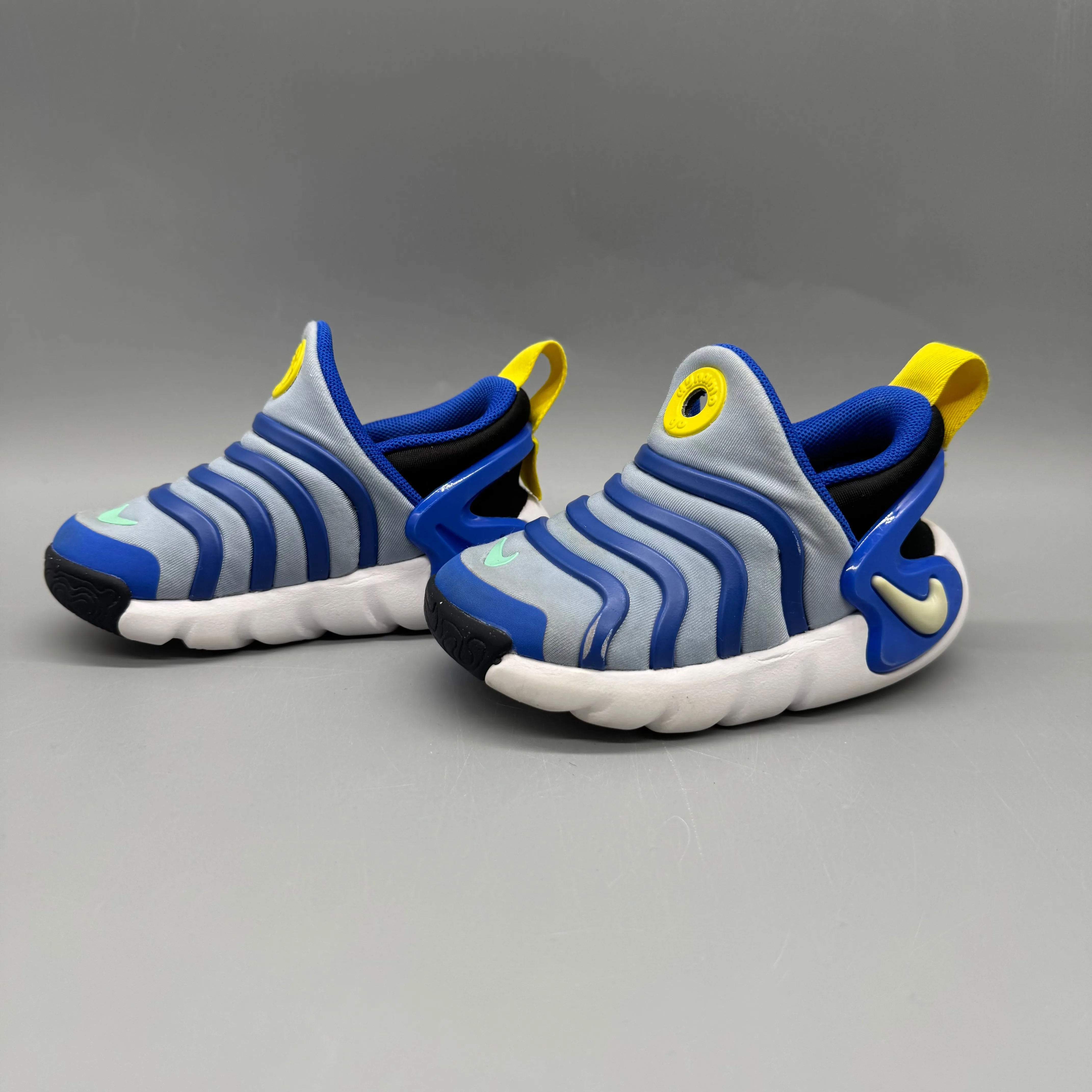 rubber Nike / Runnings Shoes / US5