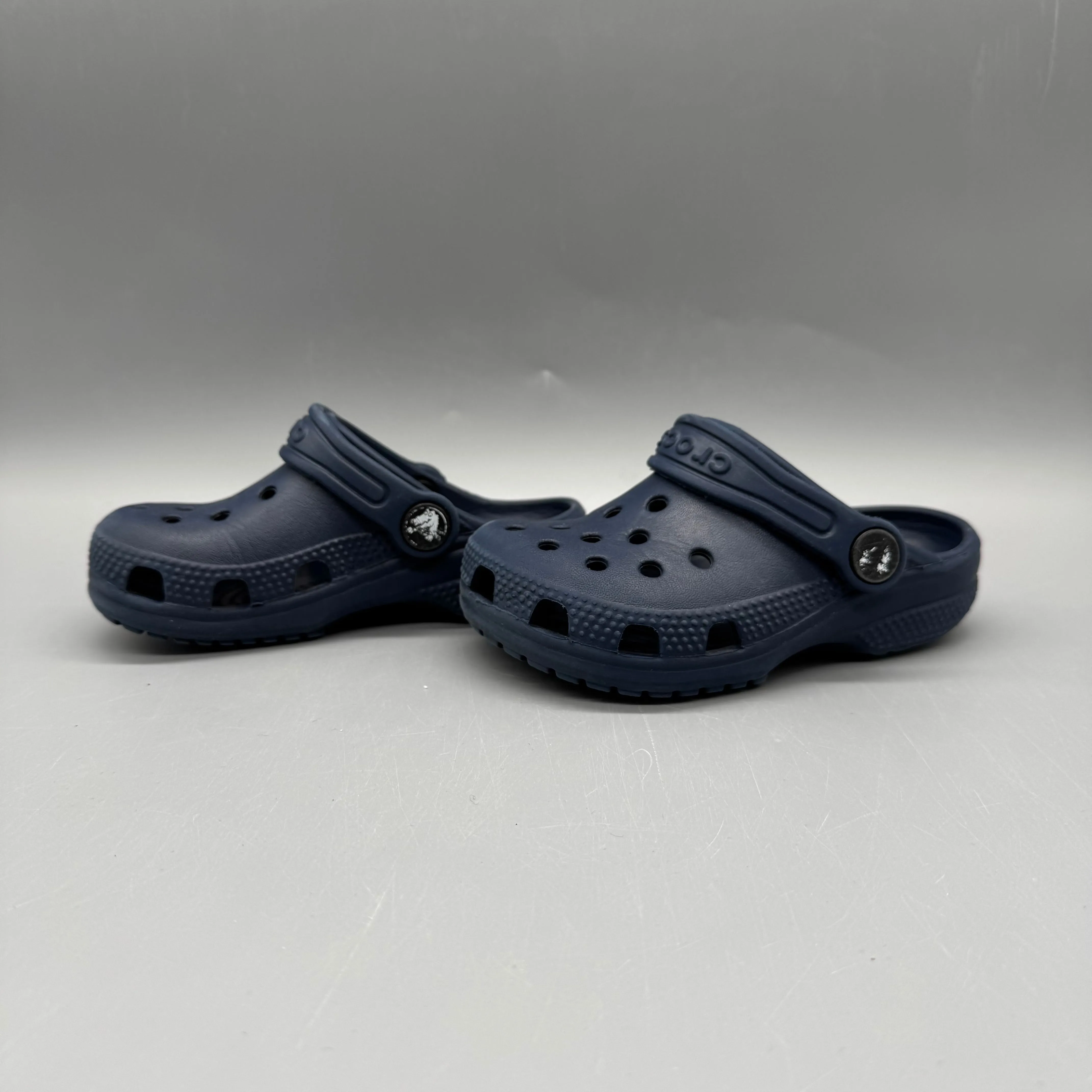 studded Crocs / Sandals / US8