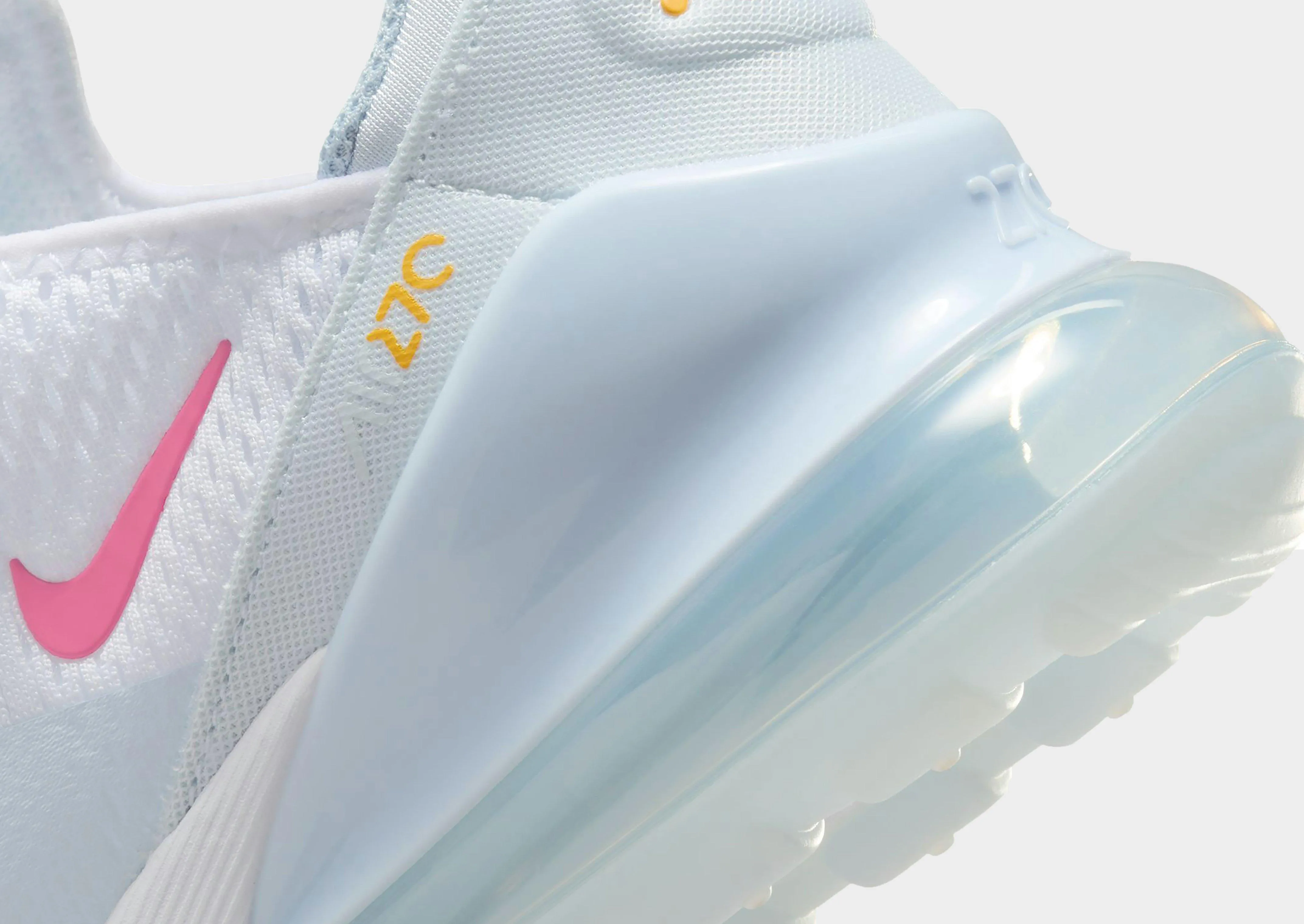 Air Max 270 Junior's running competitions