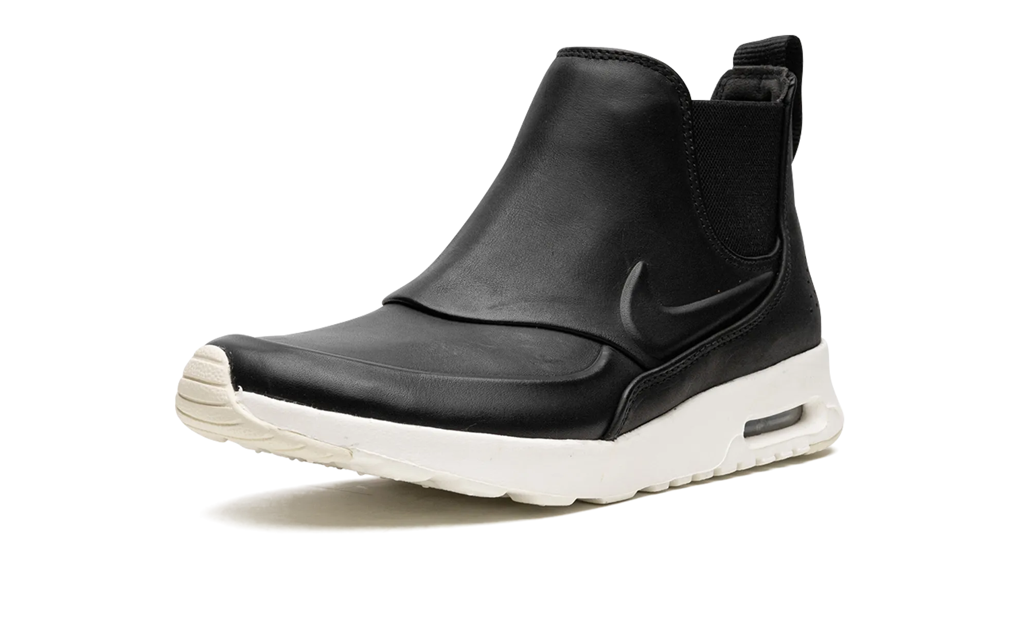 AIR MAX THEA MID WMNS high - performance gear running in the countryside