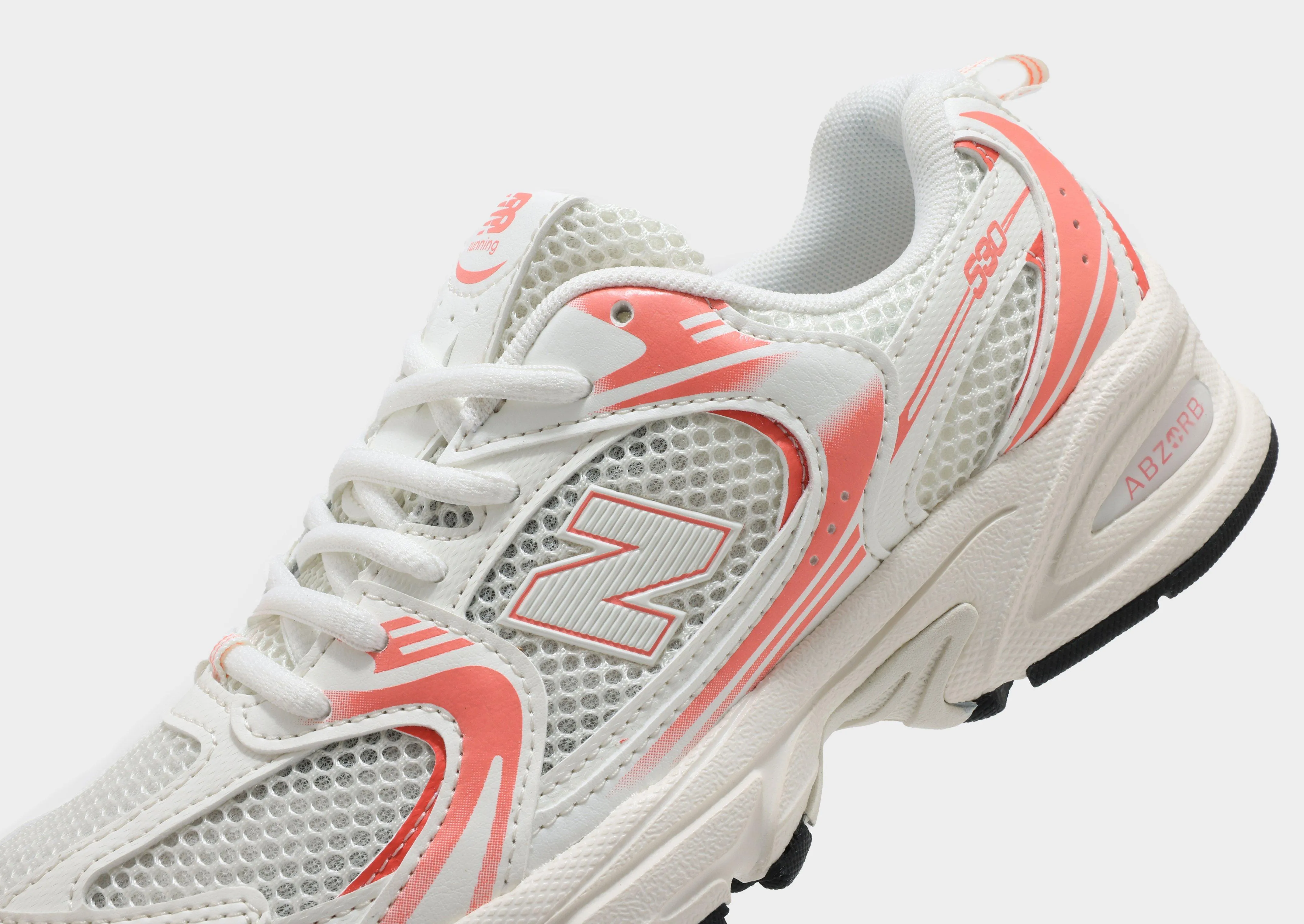 530 Junior's easy - to - clean - maintenance shoes adapt to different weather conditions