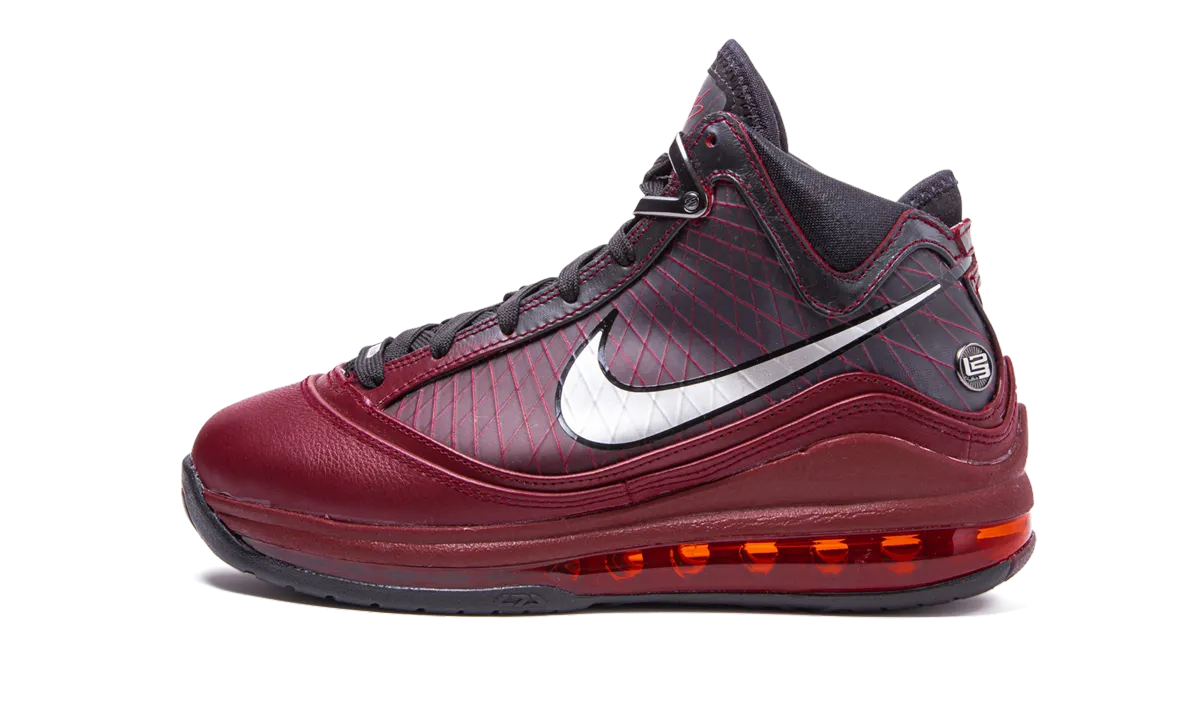 Multipurpose toe - strap shoes Air Max Lebron 7 Retro "Christmas 2019"