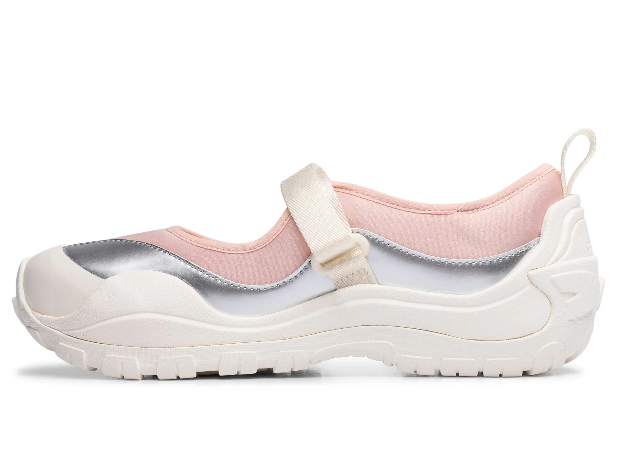 Breathable Material Crocs Terre Ballet Core in Chalk