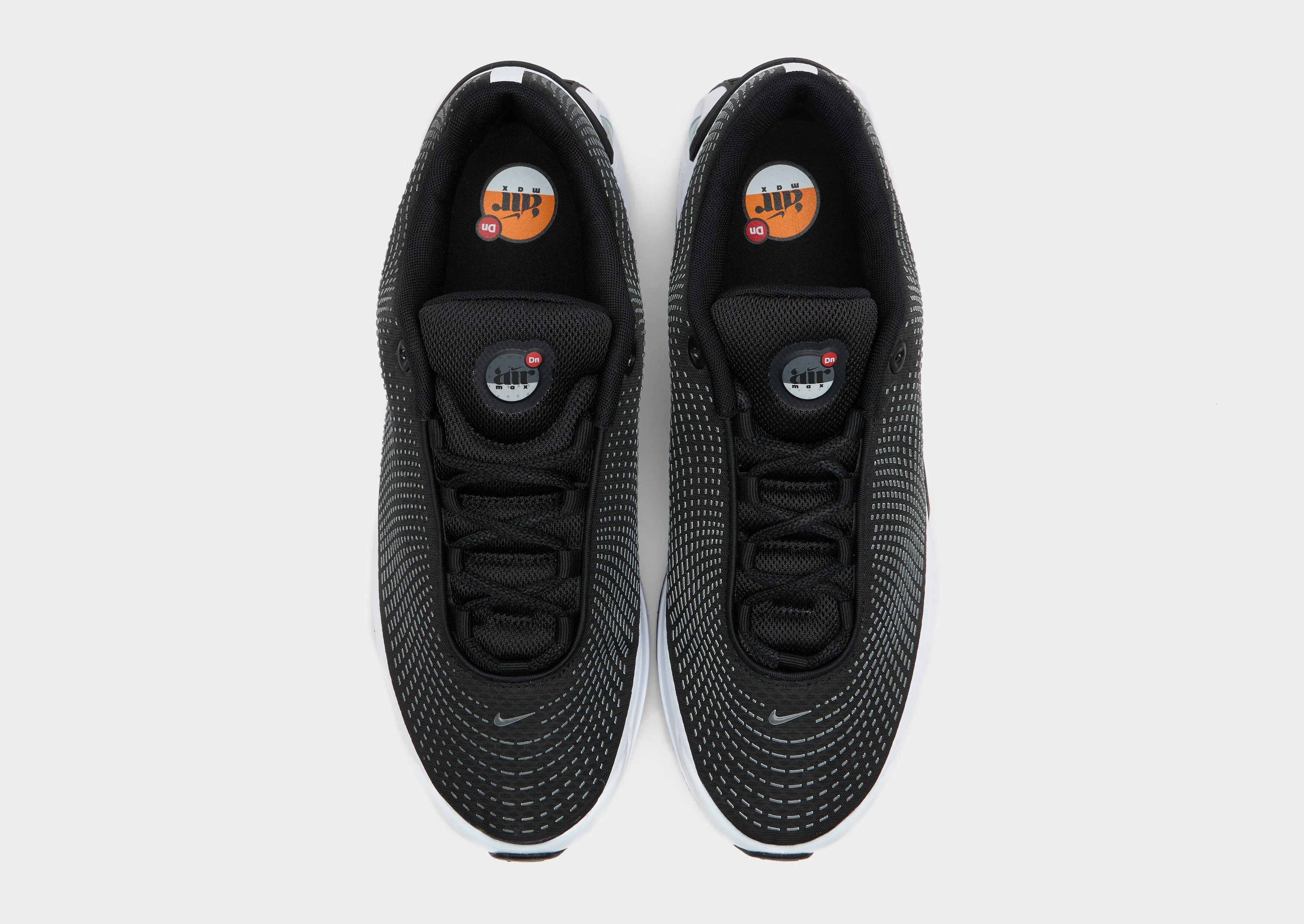 Integrated visible lacing shoes Air Max DN