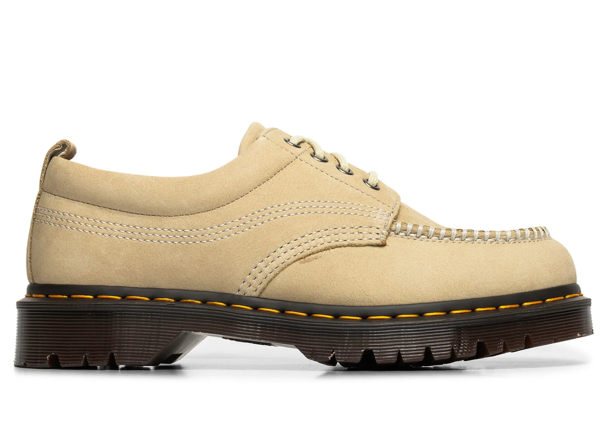 Dr. Martens Lowell Boots in Tan Star Mood