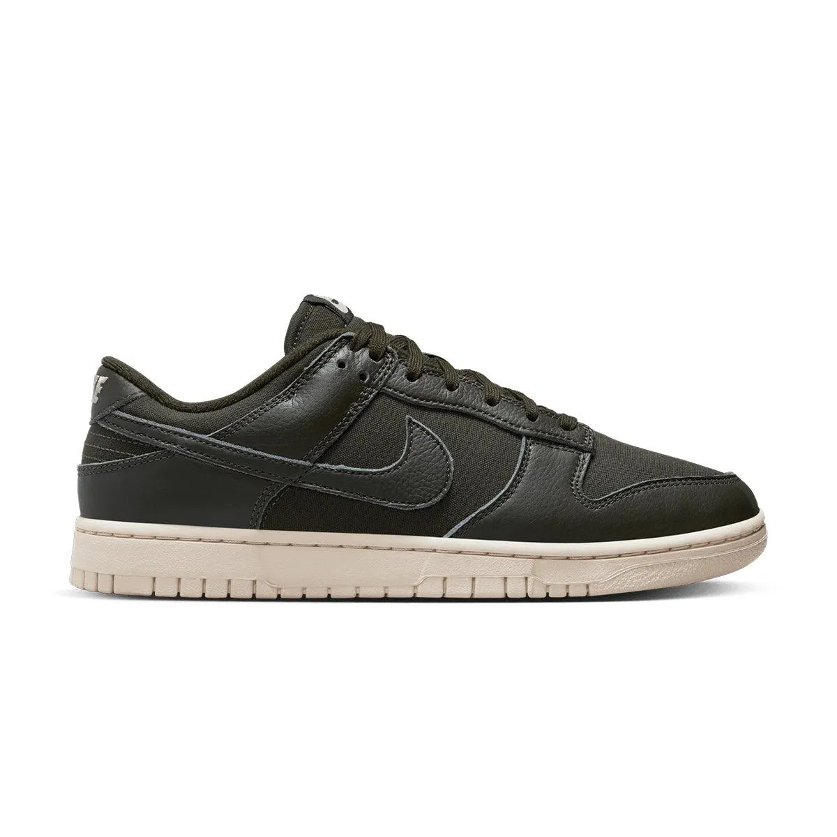 Dunk Low Premium 'Sequoia' Travel Shoes