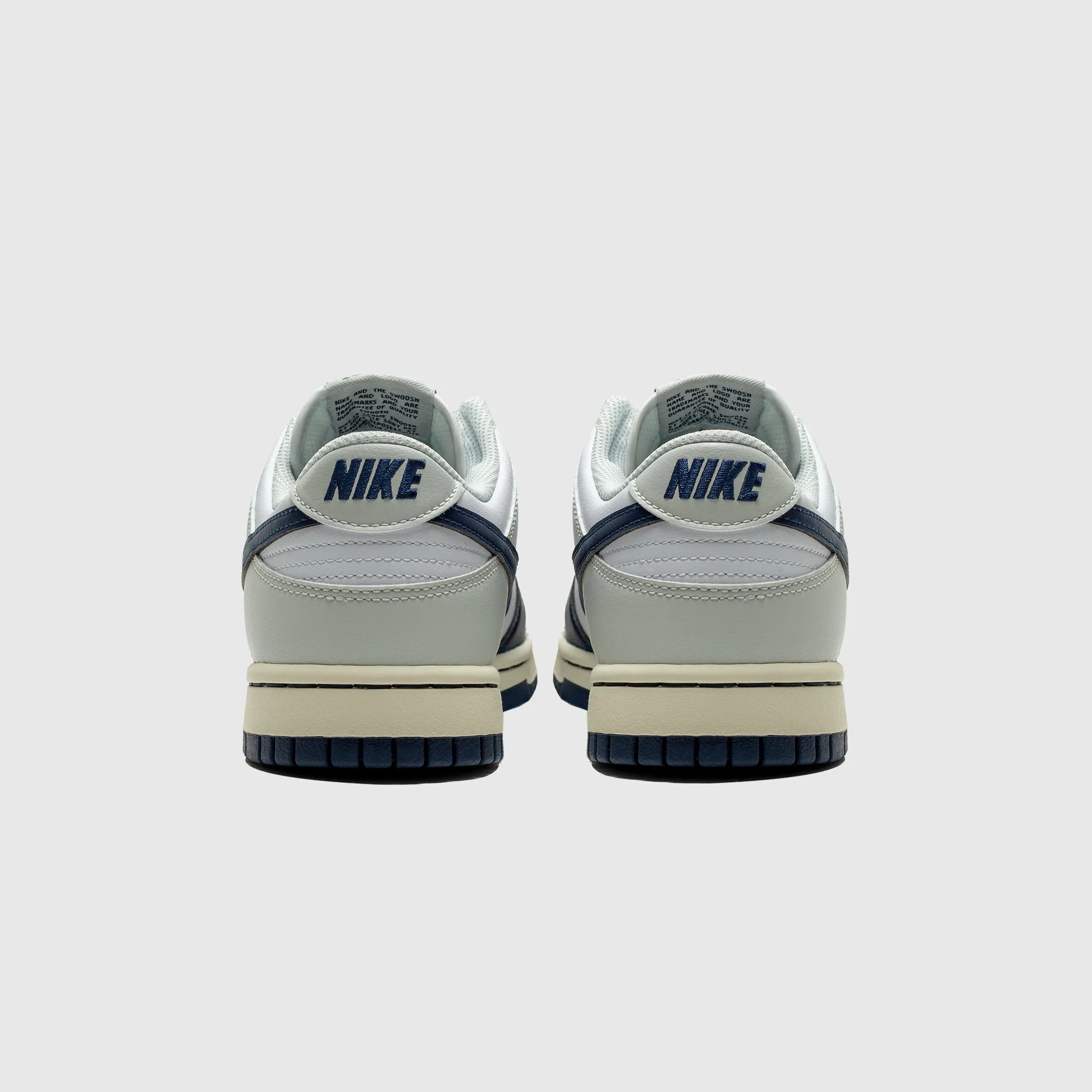 DUNK LOW RETRO "YANKEES" Active Look