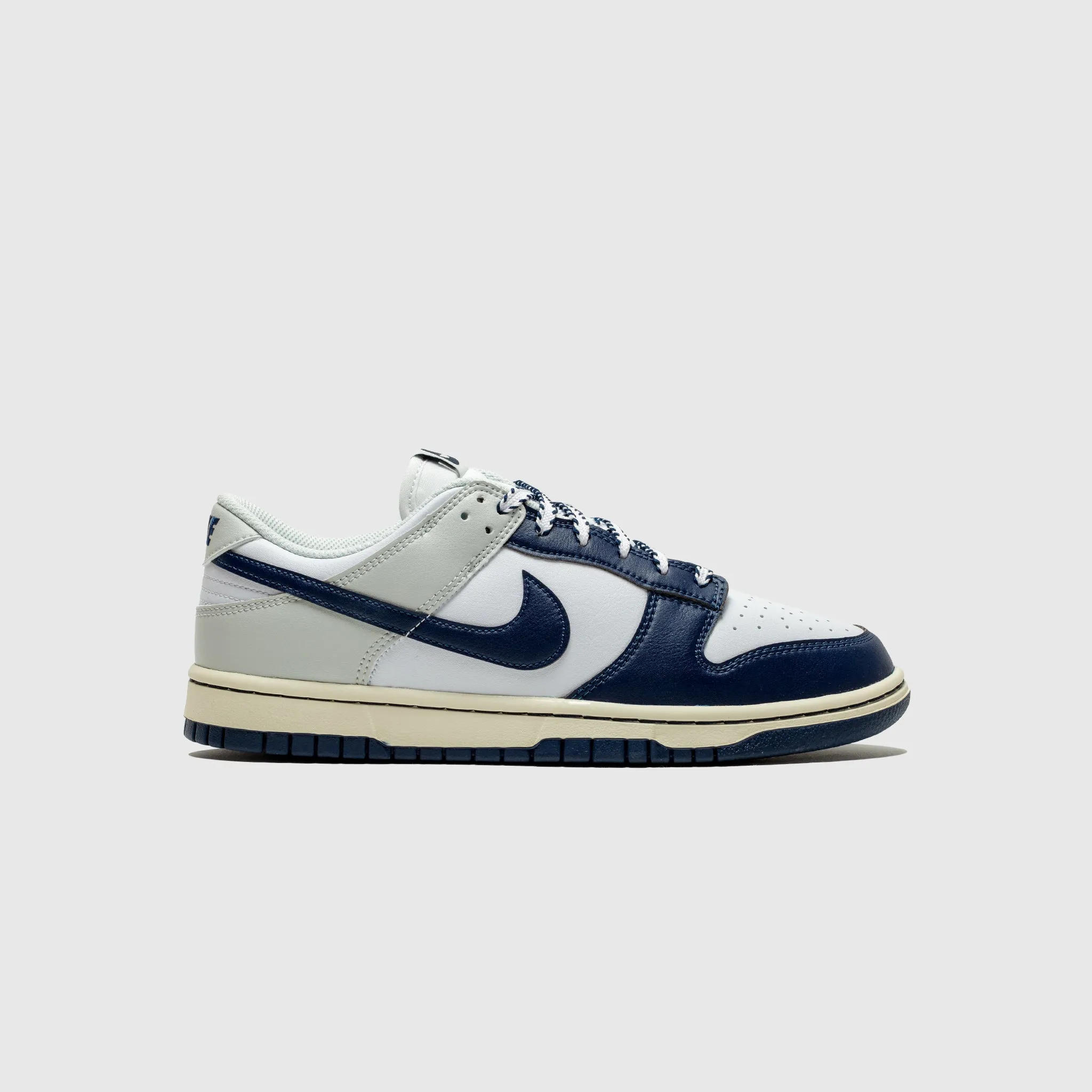Ultra-soft piece DUNK LOW RETRO "YANKEES"