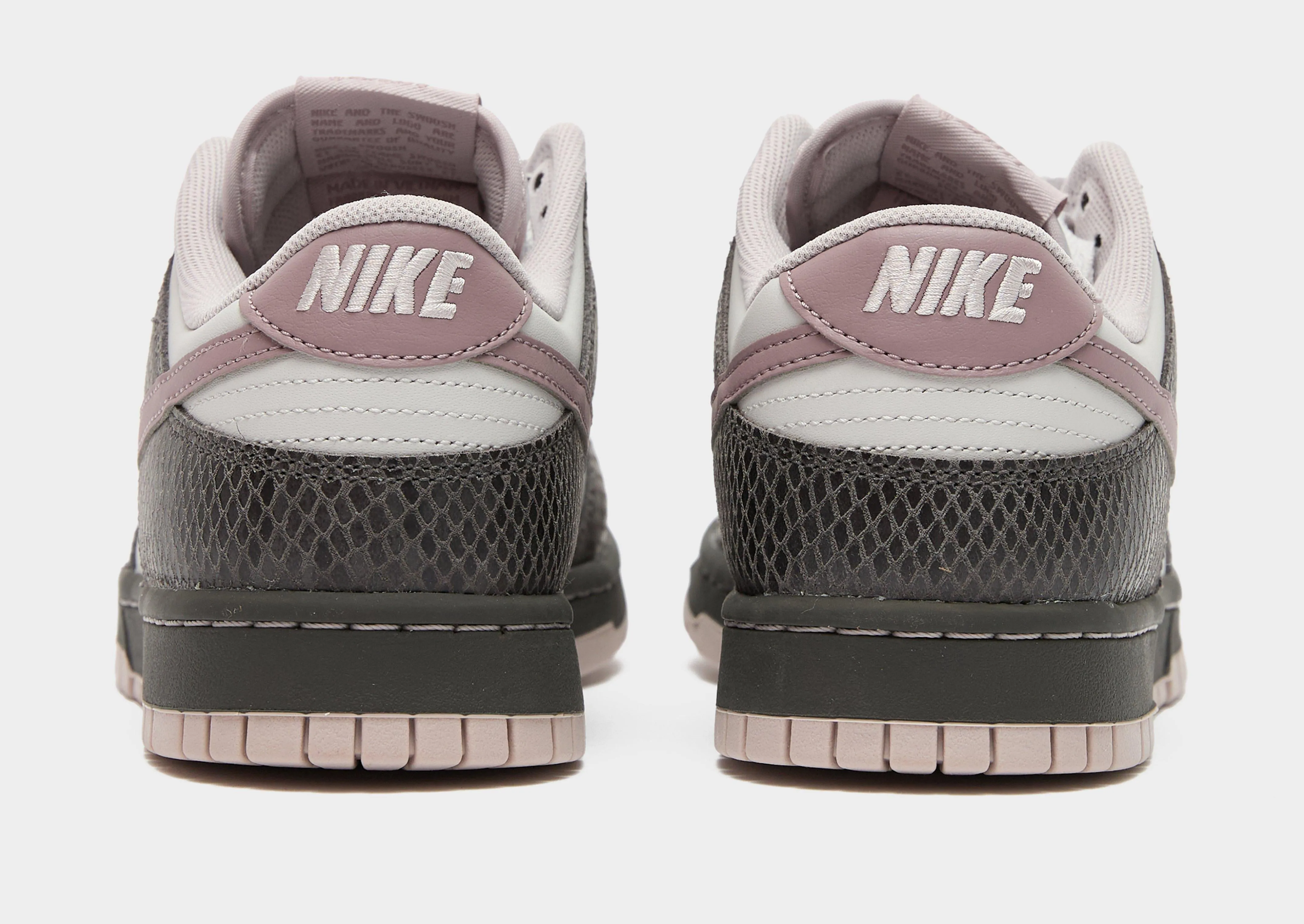 Dunk Low SE Durable Base Work Break