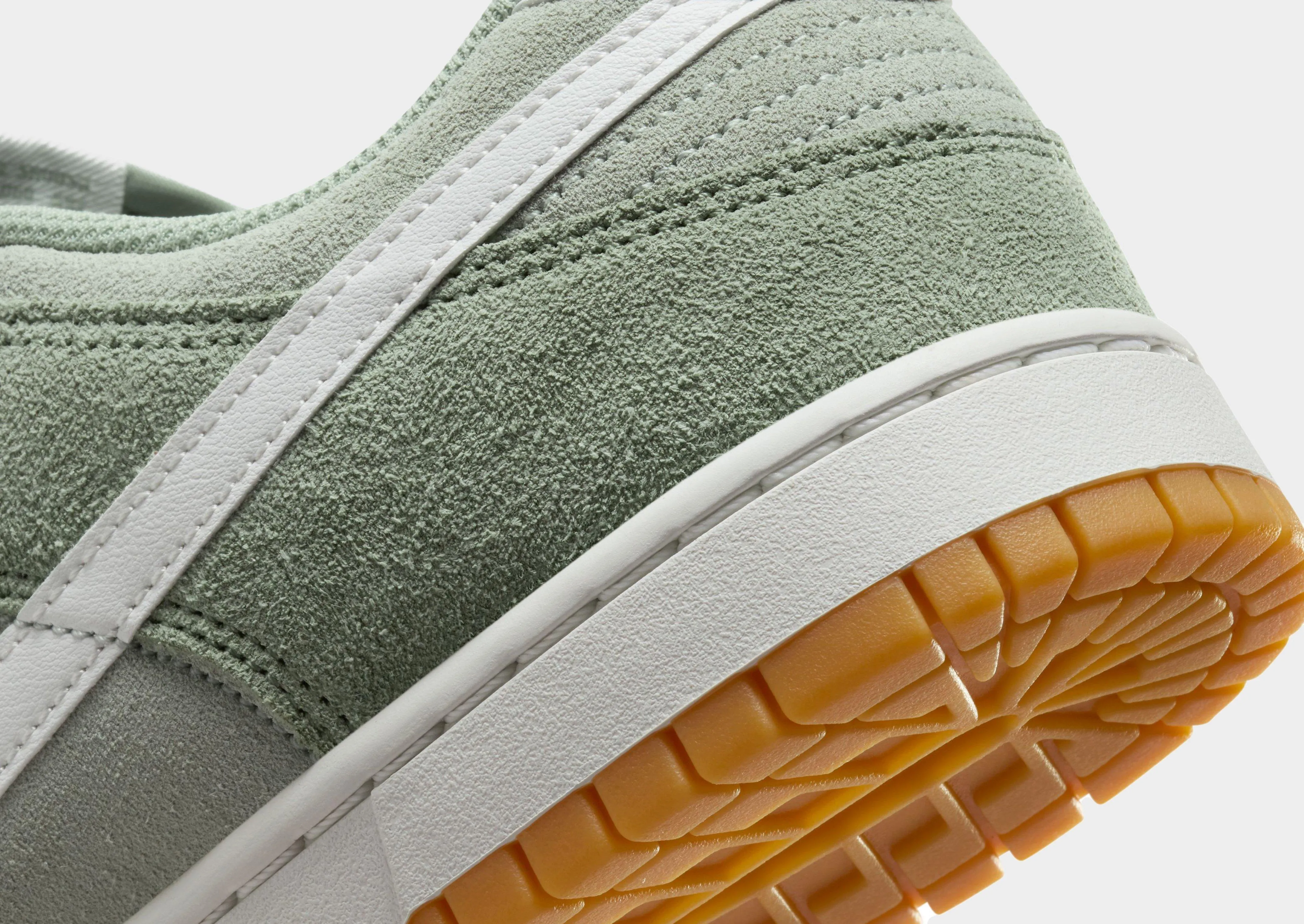 Modern Tread Quiet Sole Dunk Low SE