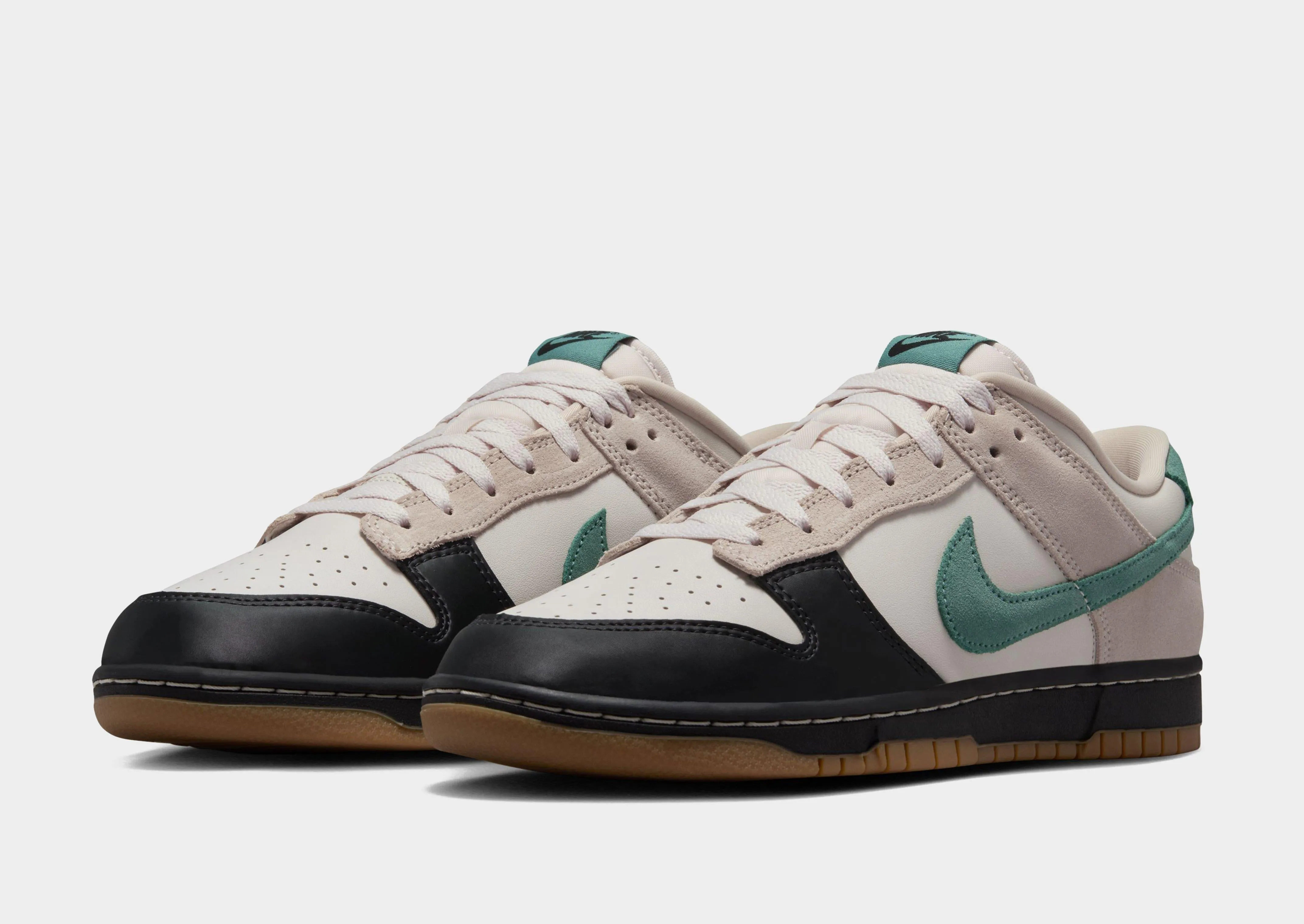 Dunk Low Wood Step SoftSole