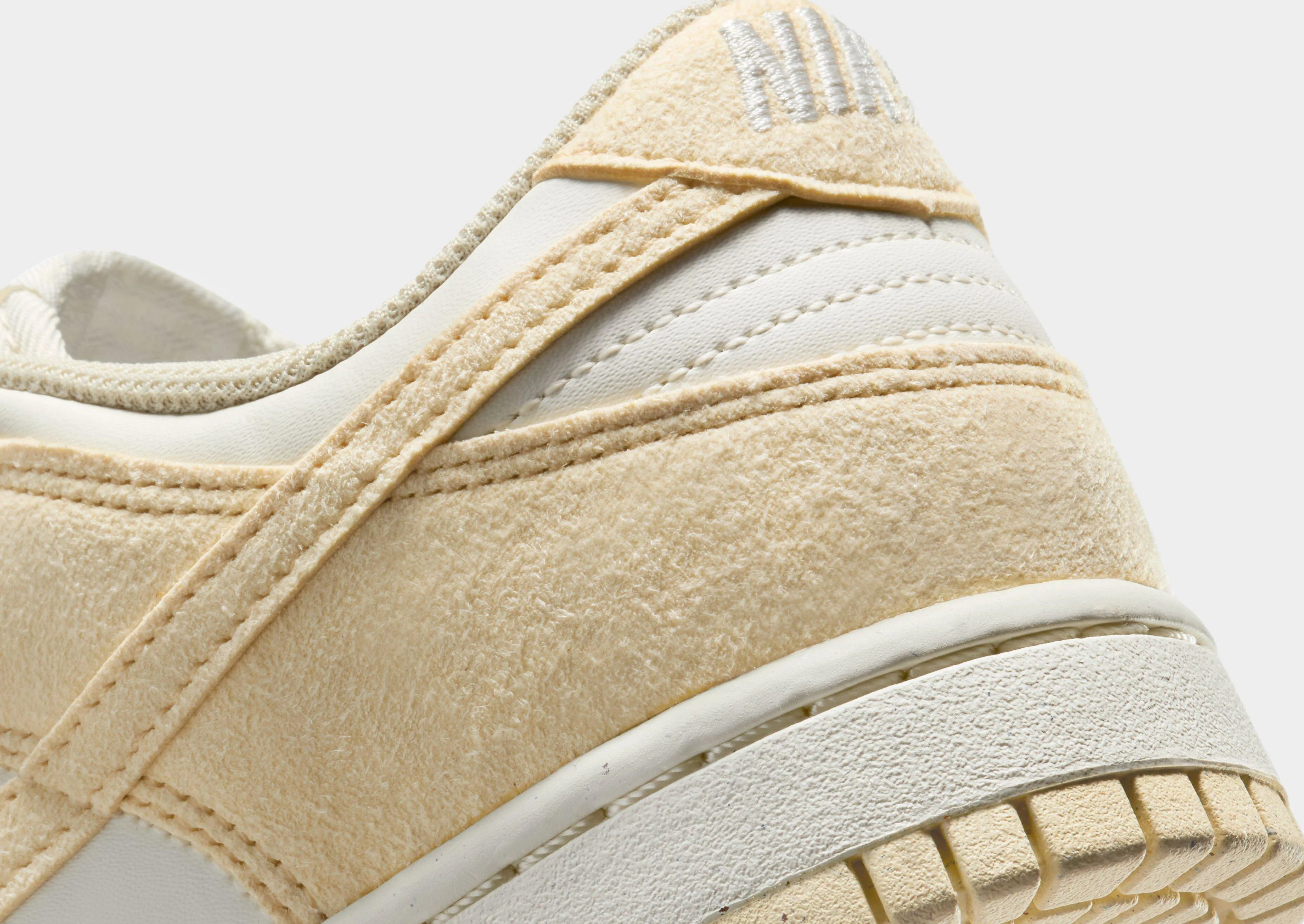 Dunk Low Women's cool material