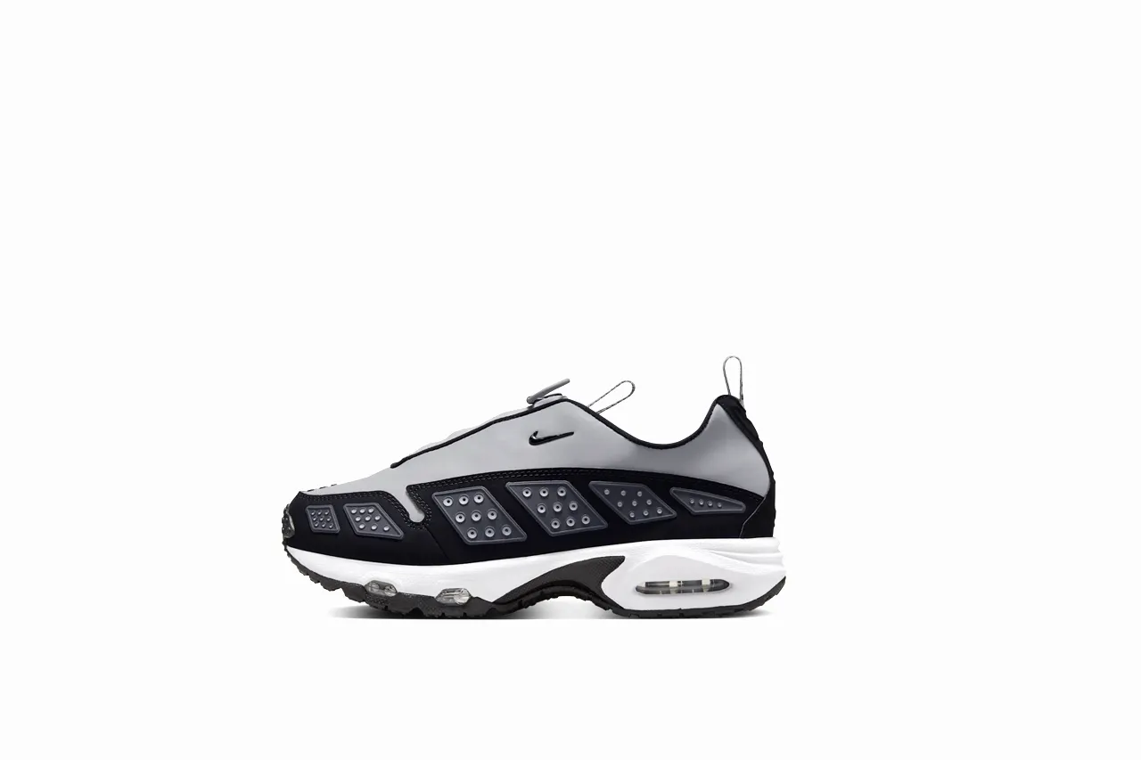 proprioceptive shoes Flex grooves Women's Nike Air Max SNDR 'Silver and Anthracite'