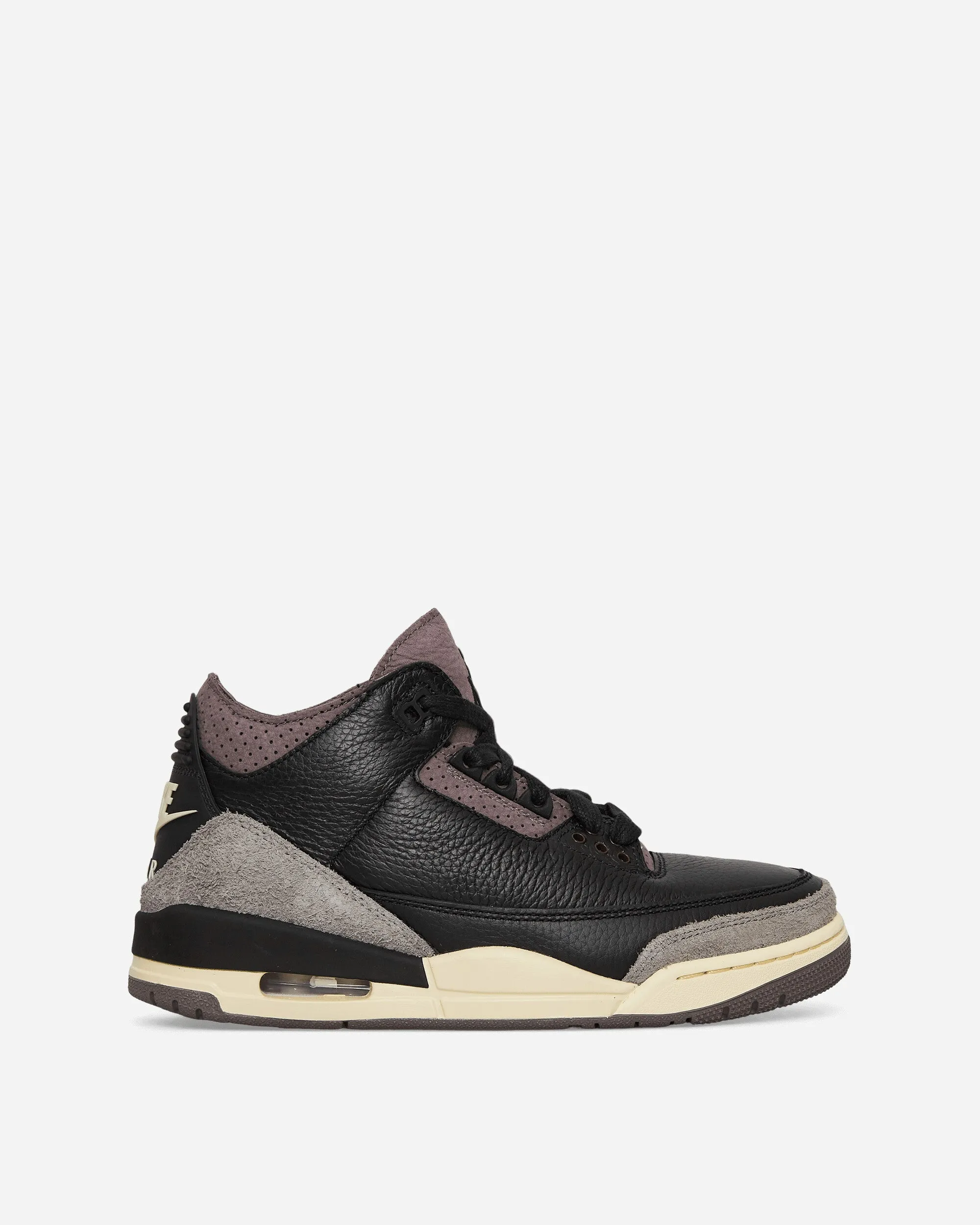 Impact Zone Women's A Ma Mani??re Air Jordan 3 Sneakers Black / Flat Pewter