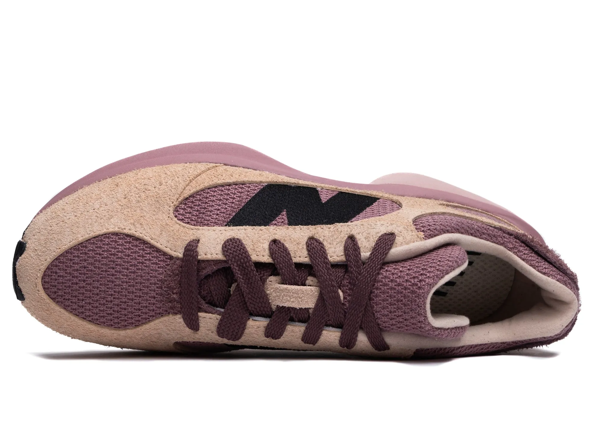 New Balance Warped Runner evening run Active Day