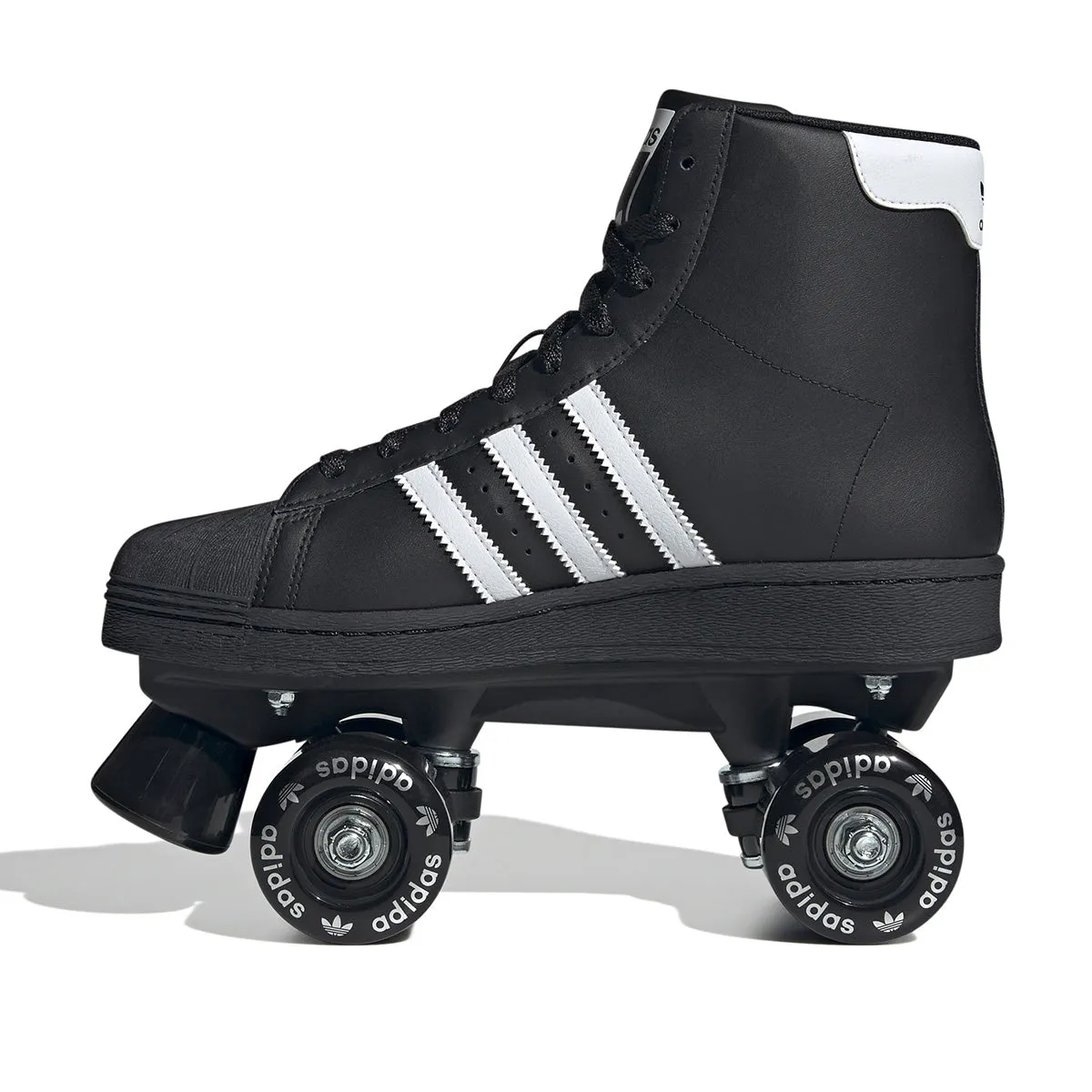 Superstar 82 Skate 'Black White' intricate Sleek Wear