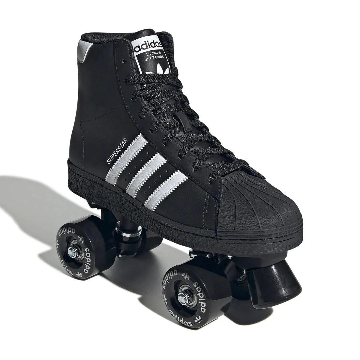 Superstar 82 Skate 'Black White' Chic Design