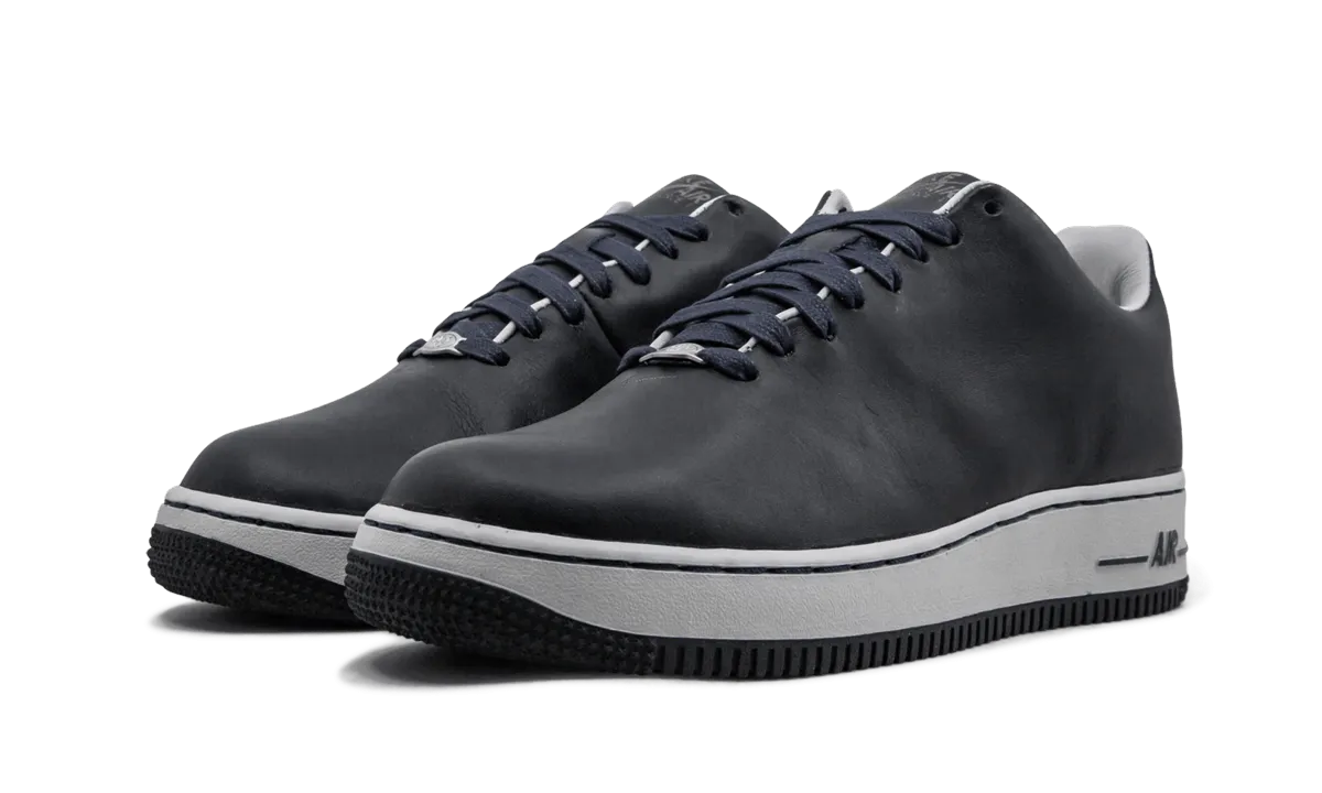 Air Force 1 LTD "Seamless Black" Springy ride
