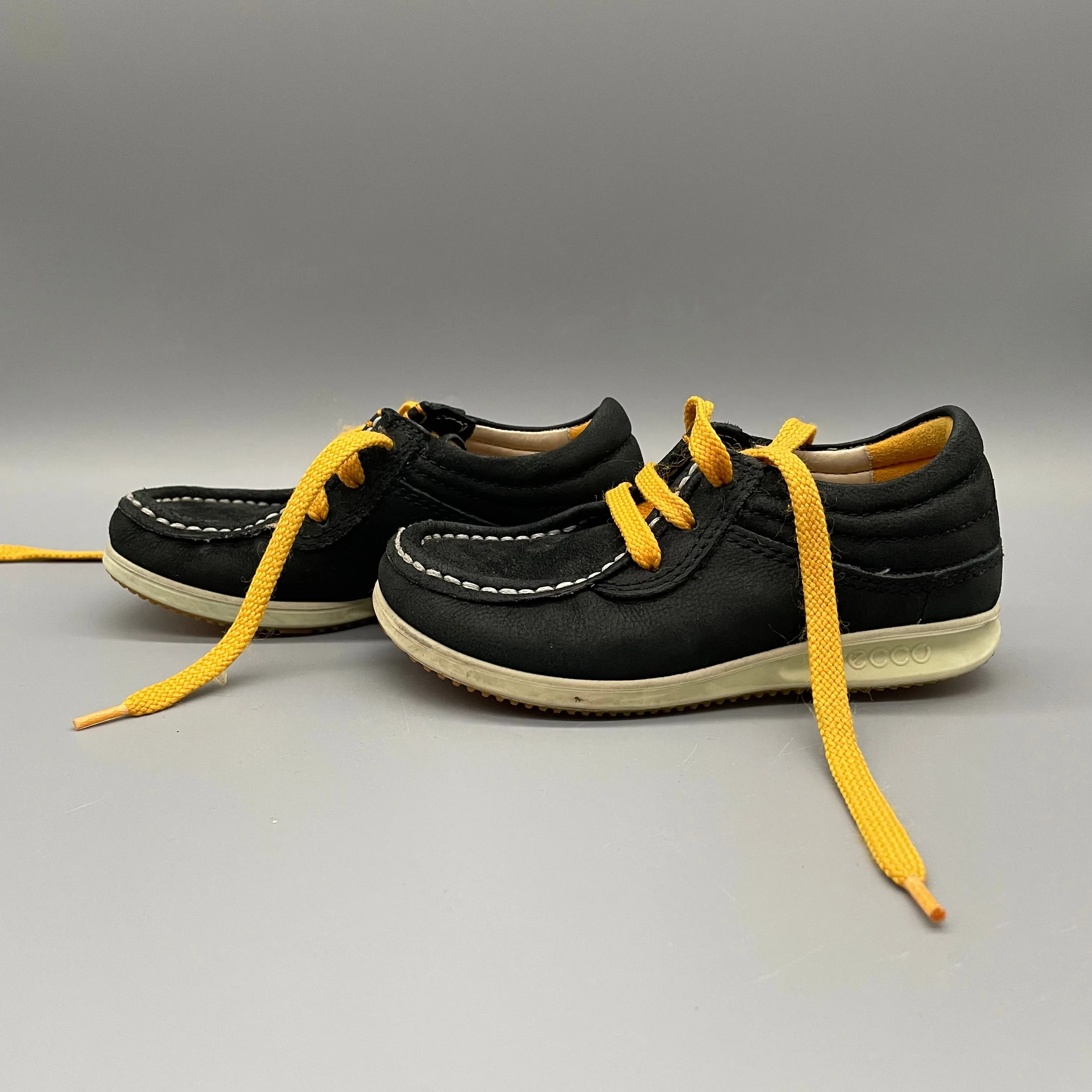 Easy performance Everyday Ecco /Suede Loafers / US10