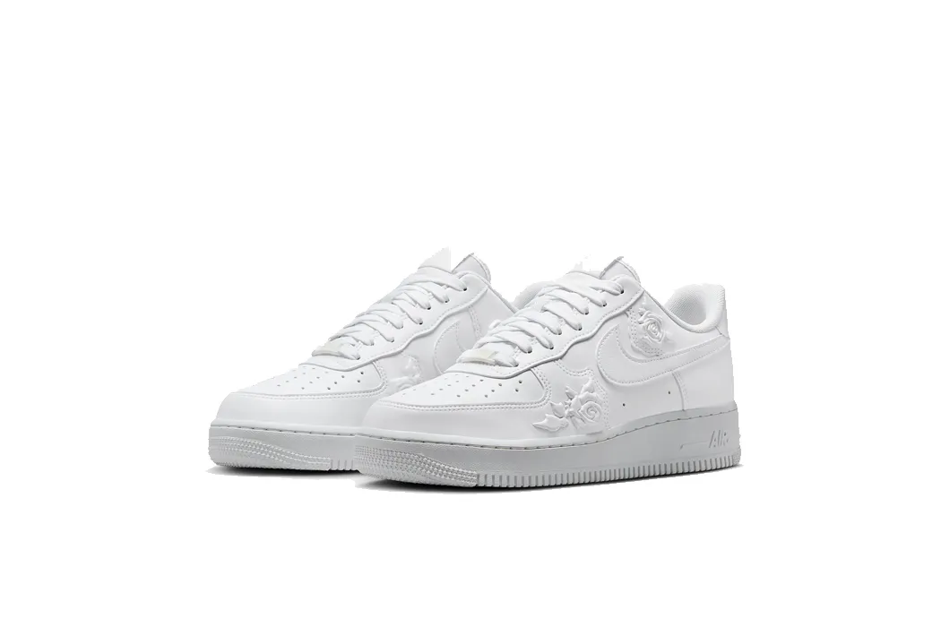 Adaptive Fit Collar Women's Nike Air Force 1 '07 'White Roses'