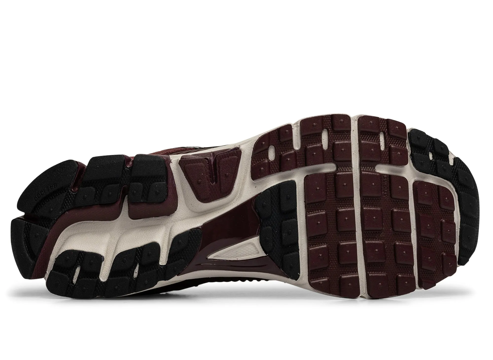 Good Traction Nike Zoom Vomero 5