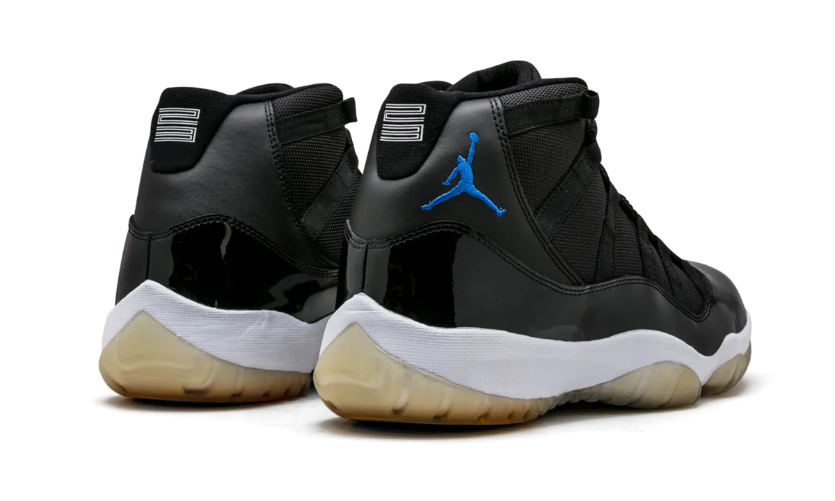 Air Jordan 11 Retro "Space Jam - 2009" Multi Layered Midsole Contoured Arch Frame