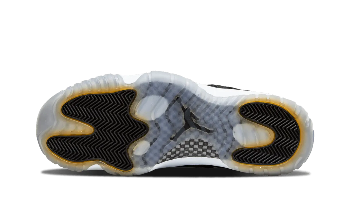 Air Jordan 11 Retro Low Ventilated Footbed Design Soft Leather