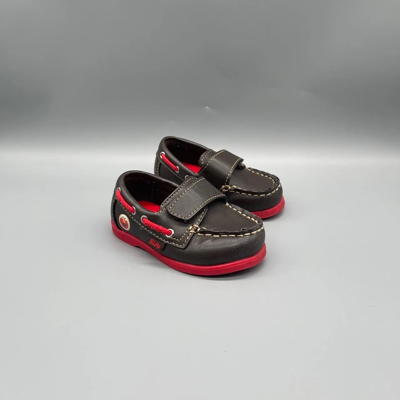 least pool fashionistas - specific benefits Elmo / Loafers / US4