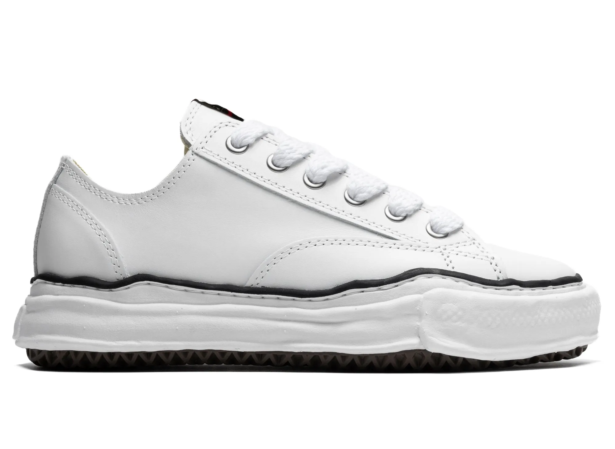 Wide fit Maison Mihara Yasuhiro Low Top Lace Up Sneaker in White
