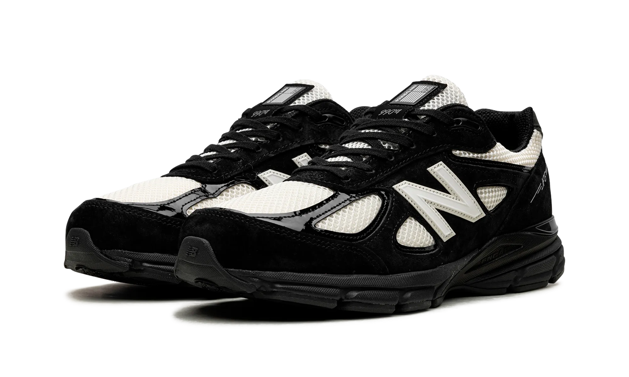 Track 990v4 "Joe Freshgoods - Black"