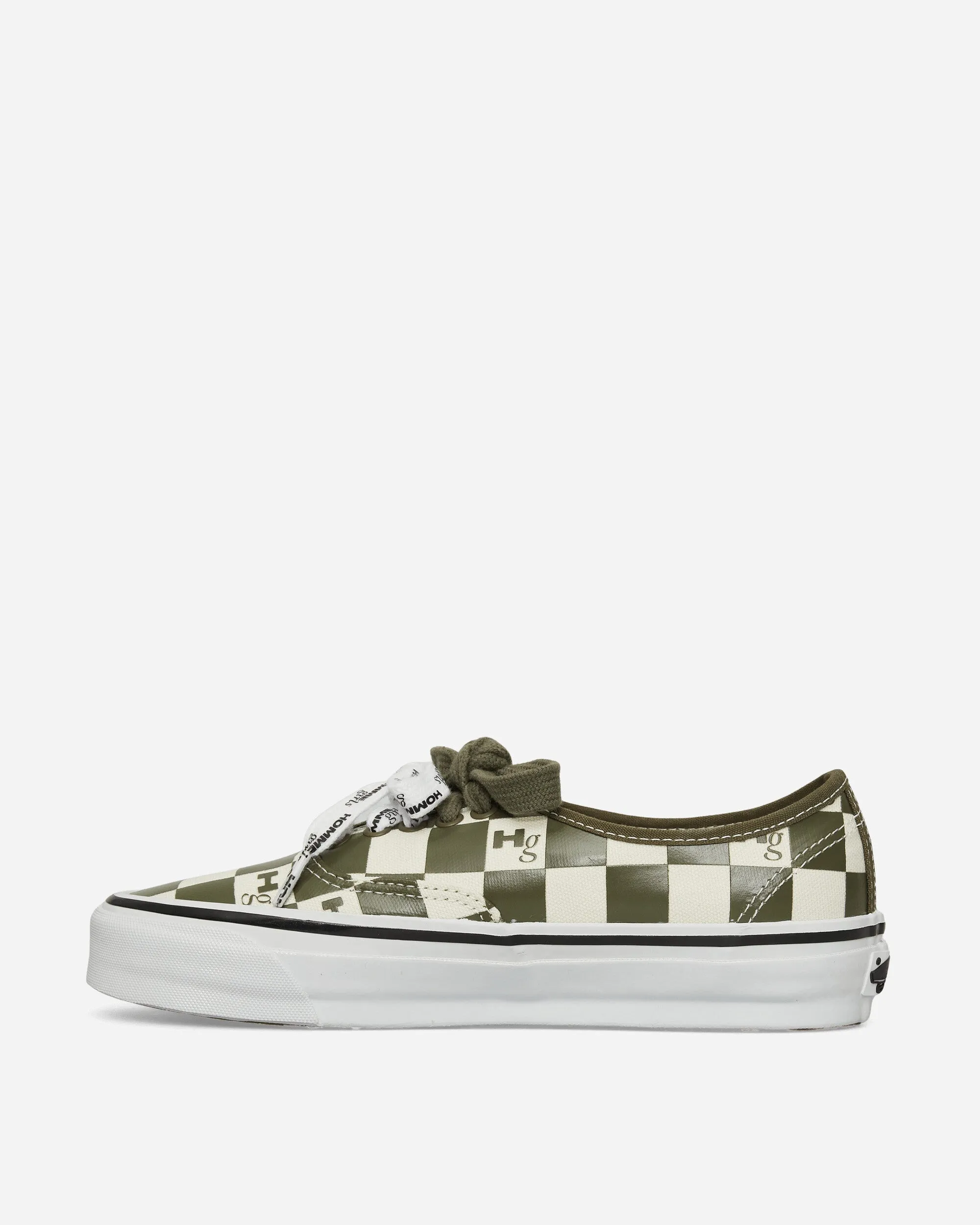 indoor activities All-around traction HommeGirls Authentic 44 Sneakers Dark Olive