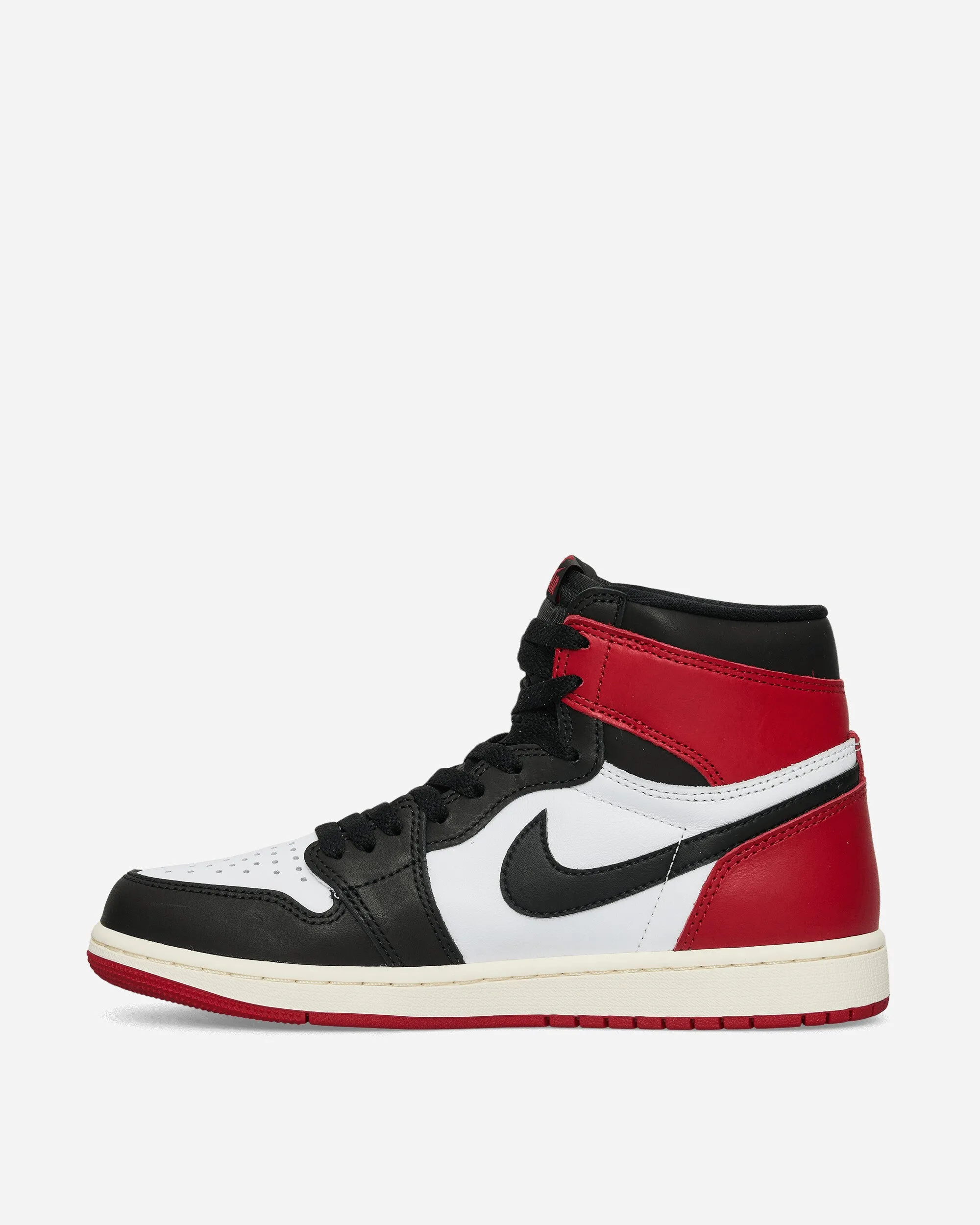 High-Traction Sole Air Jordan 1 High OG Sneakers Black Toe
