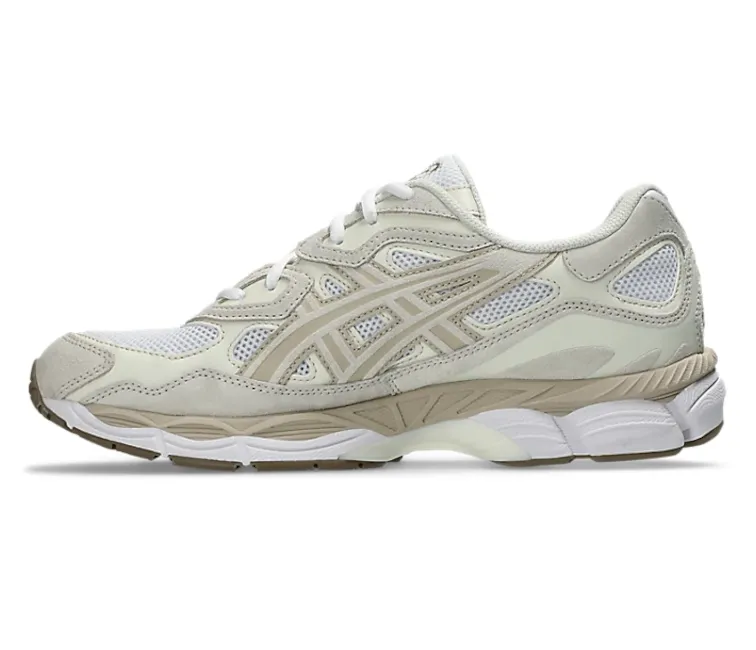 Trendy Wear Speed Movement Men's Asics Gel NYC (White/Cream)