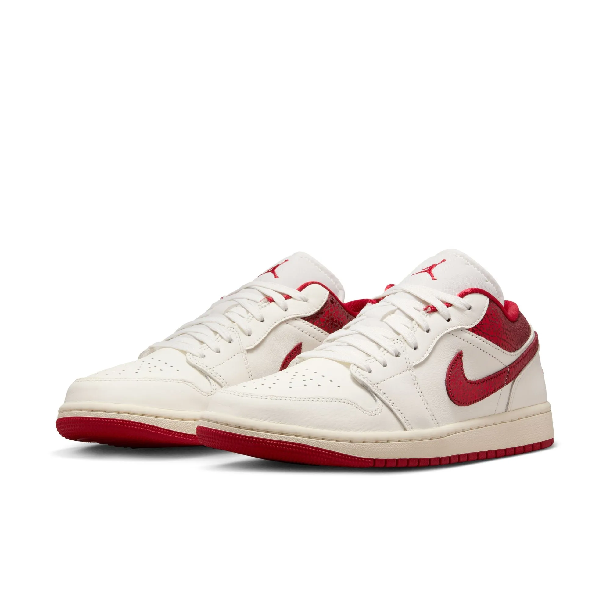 W Air Jordan 1 Low SE HJ9338-106 Airy Design