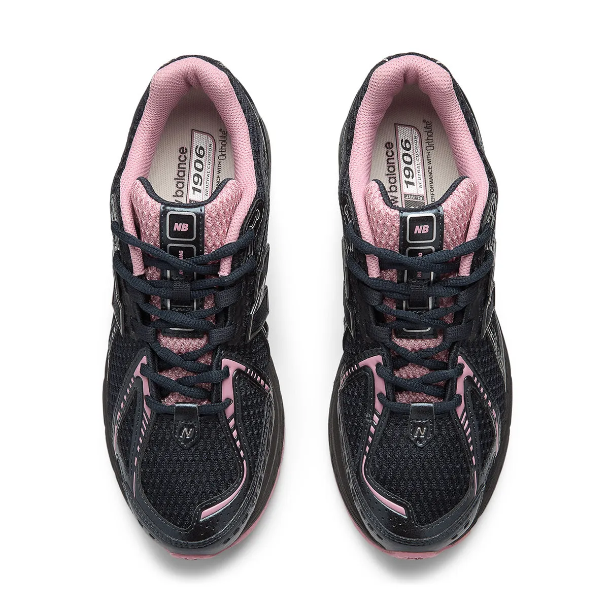 1906R 'Eclipse Pink Taffy' Padded look