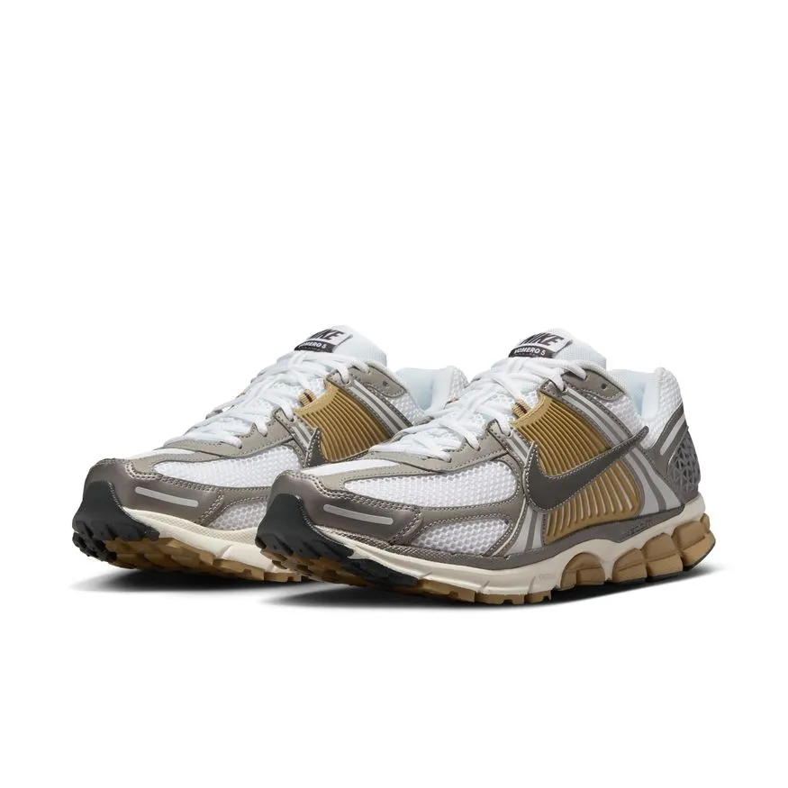 Everyday Festival Vibe M Nike Zoom Vomero 5 FJ4151-006