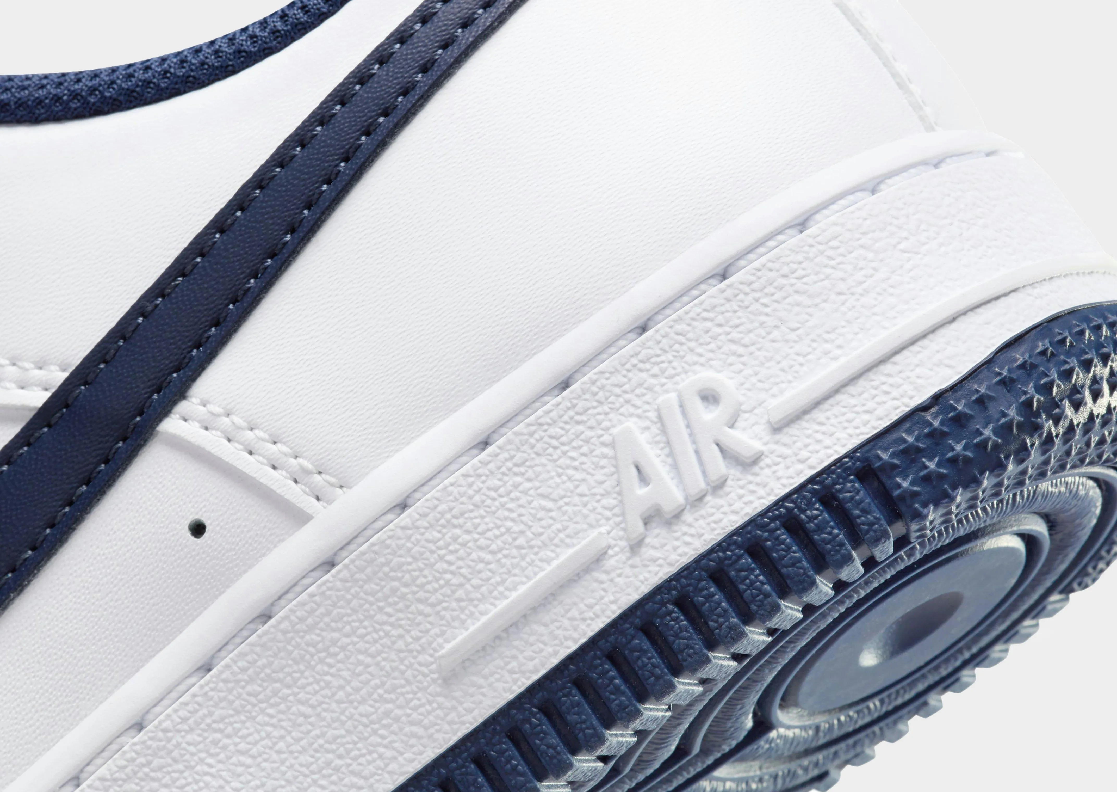 Air Force 1 Low Junior's Advanced Technology