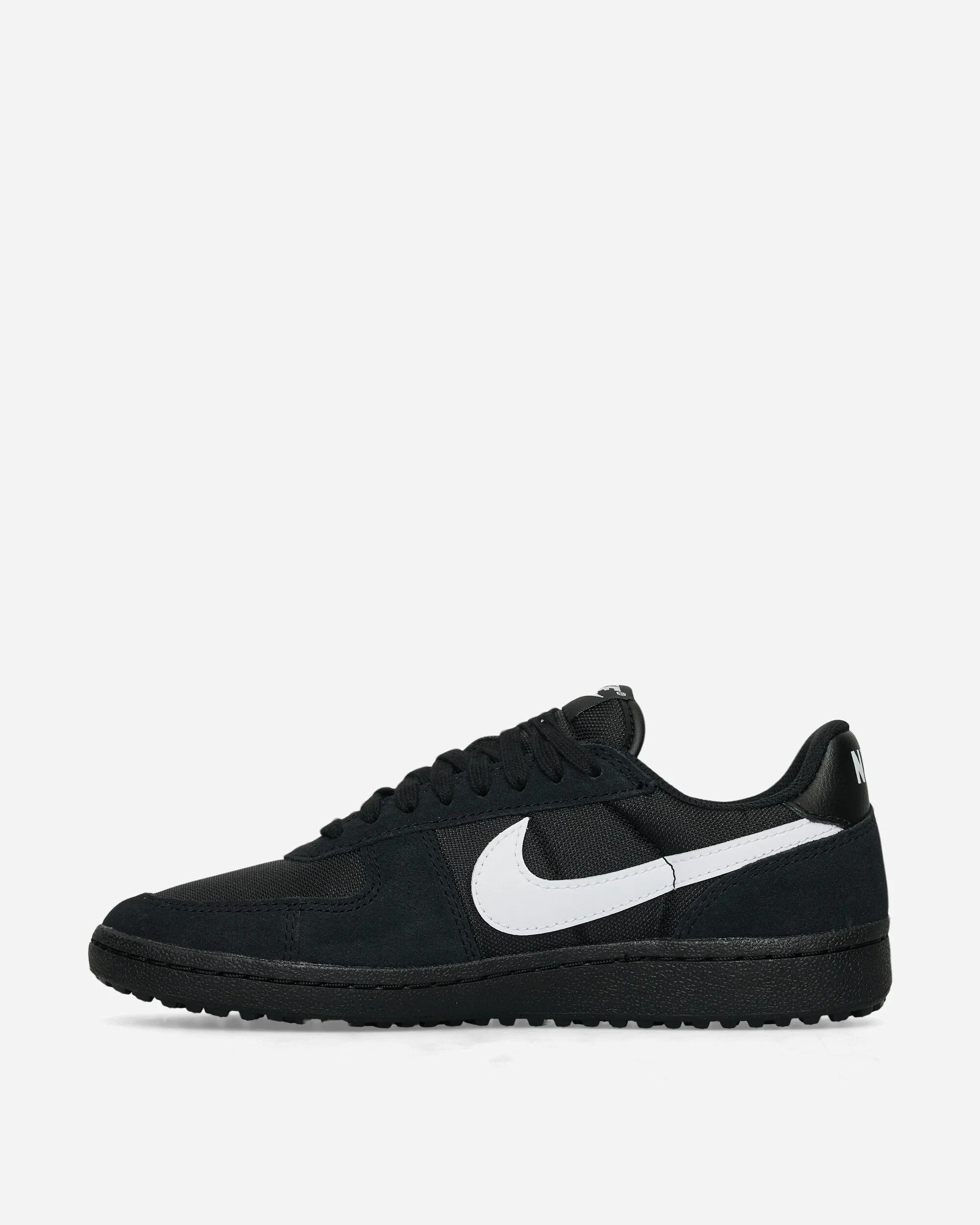 Field General Sneakers Black / White Comfort Linings Training Sneakers