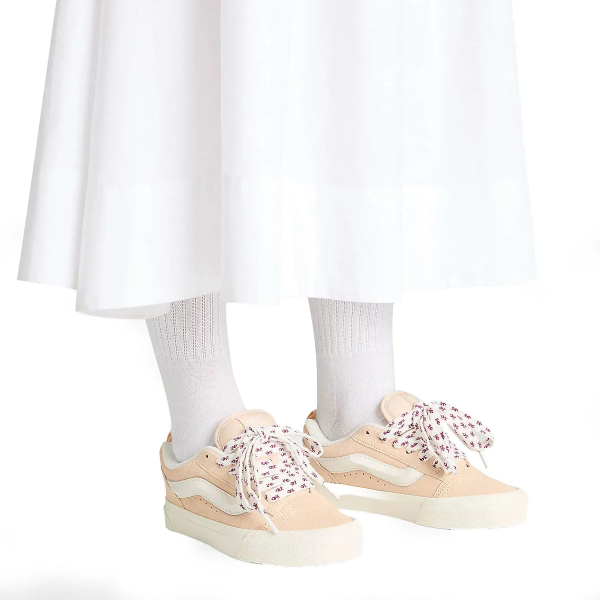 Vibrant fit most fashionable Knu Skool 'Pink'