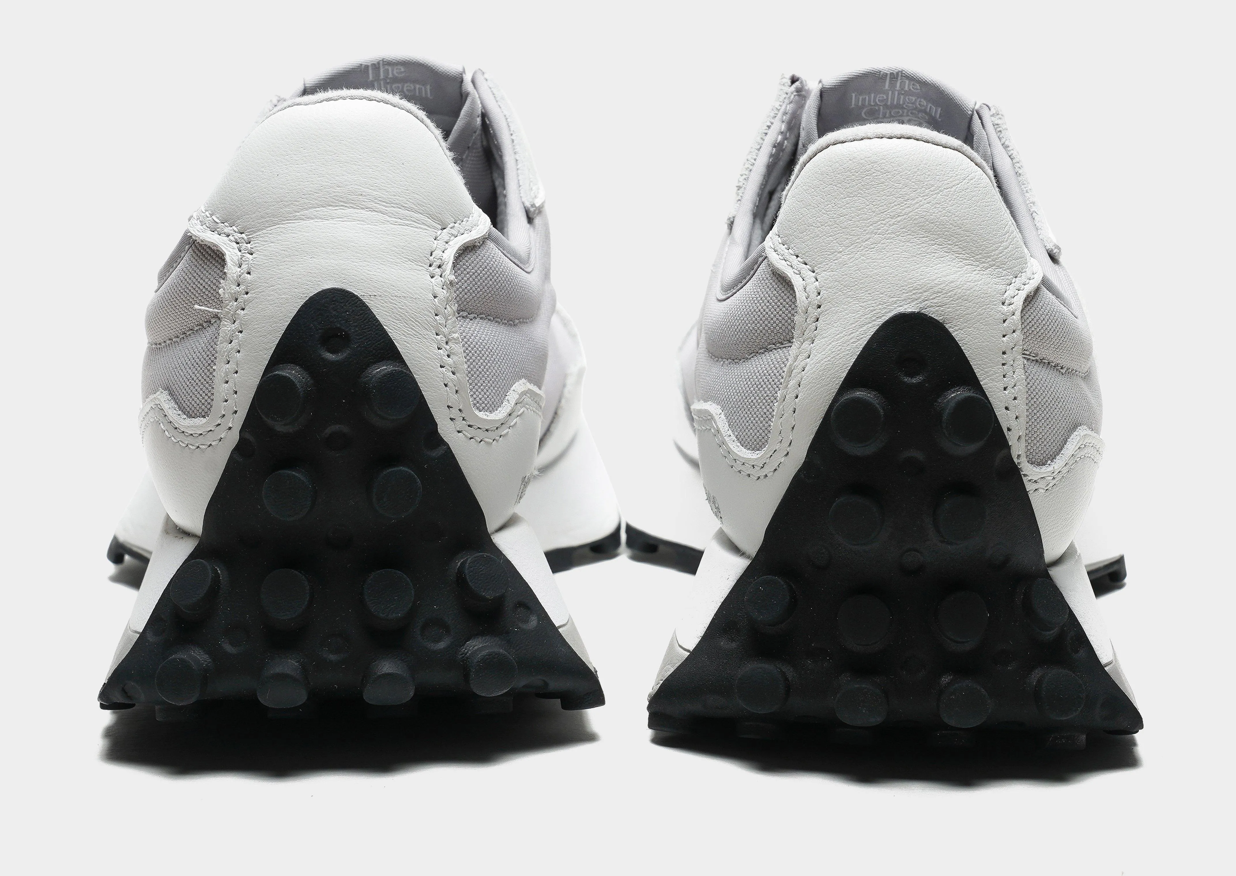 327 Comfortable Step