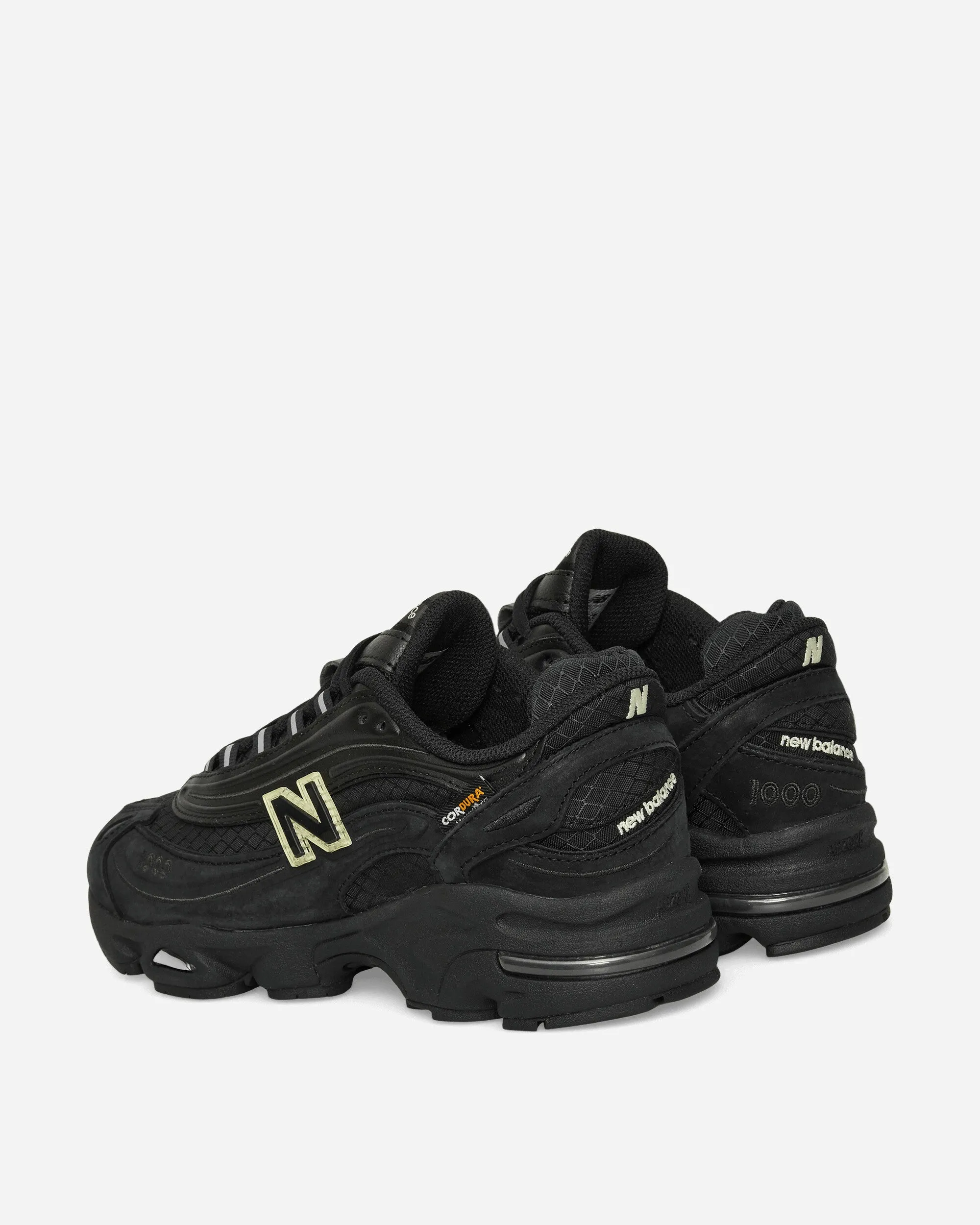 Light Structure Ultra-soft traction 1000 Sneakers Black