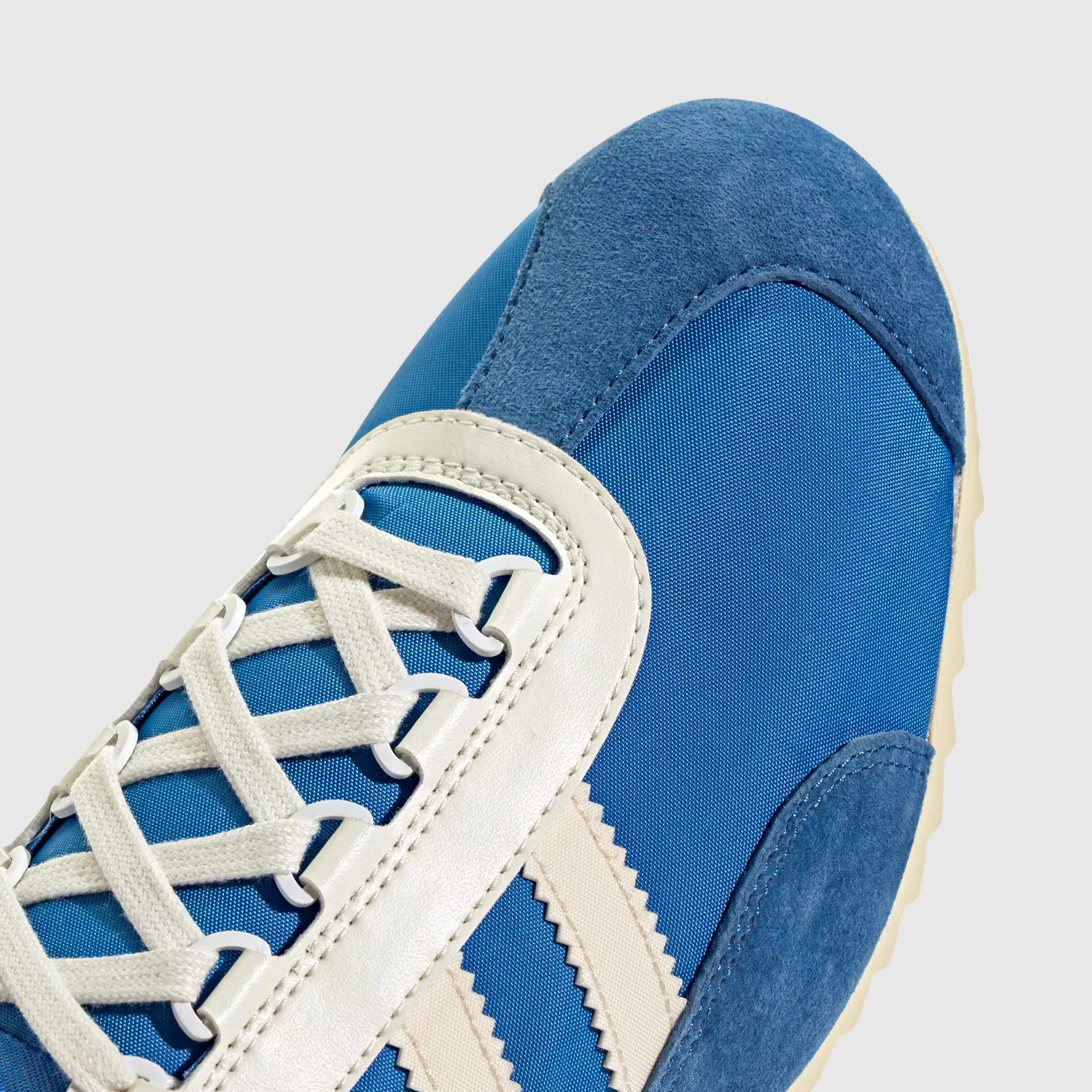 Luxe cushioning SL 72 PT