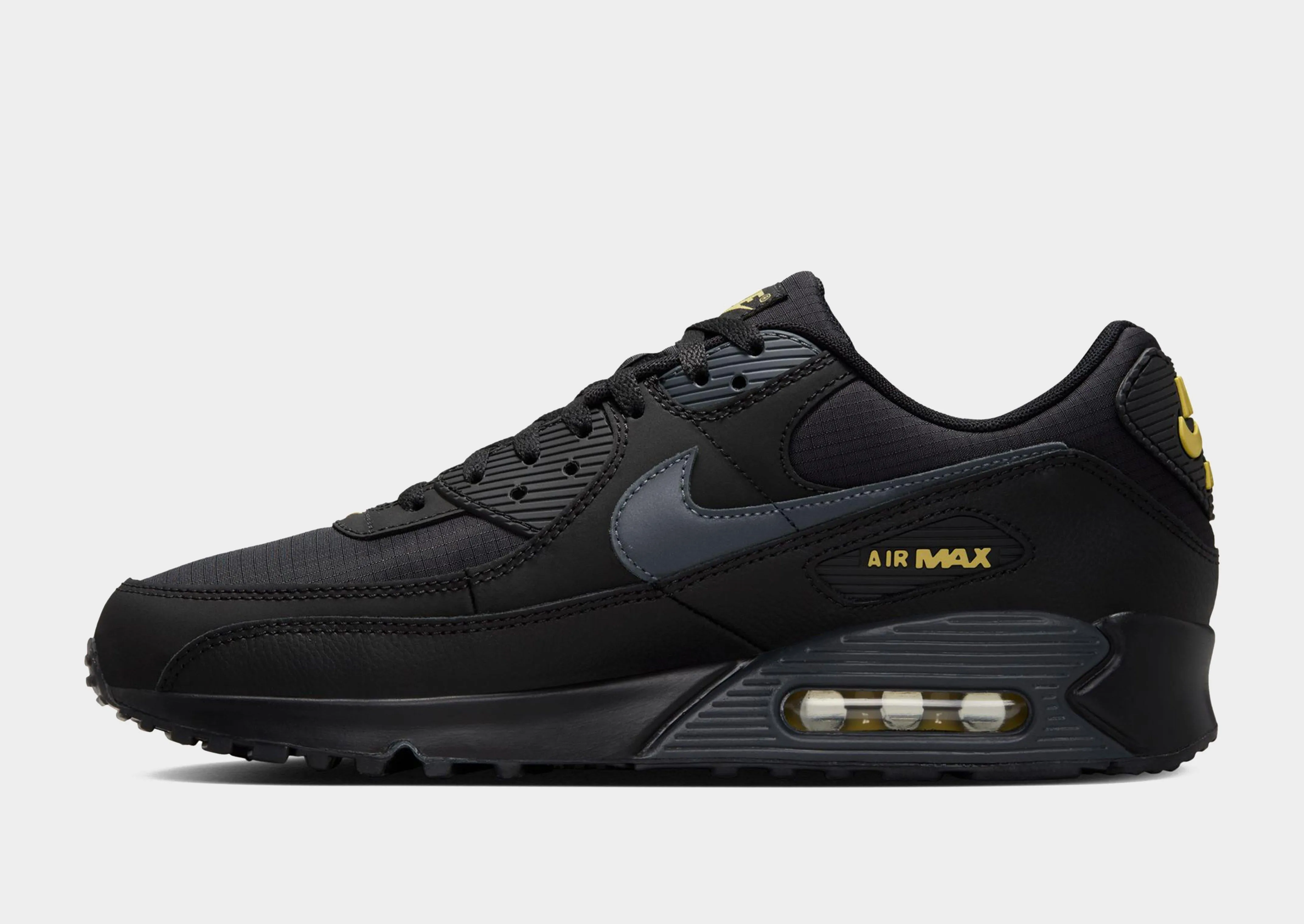 Air Max 90 running in a mesa area shoes